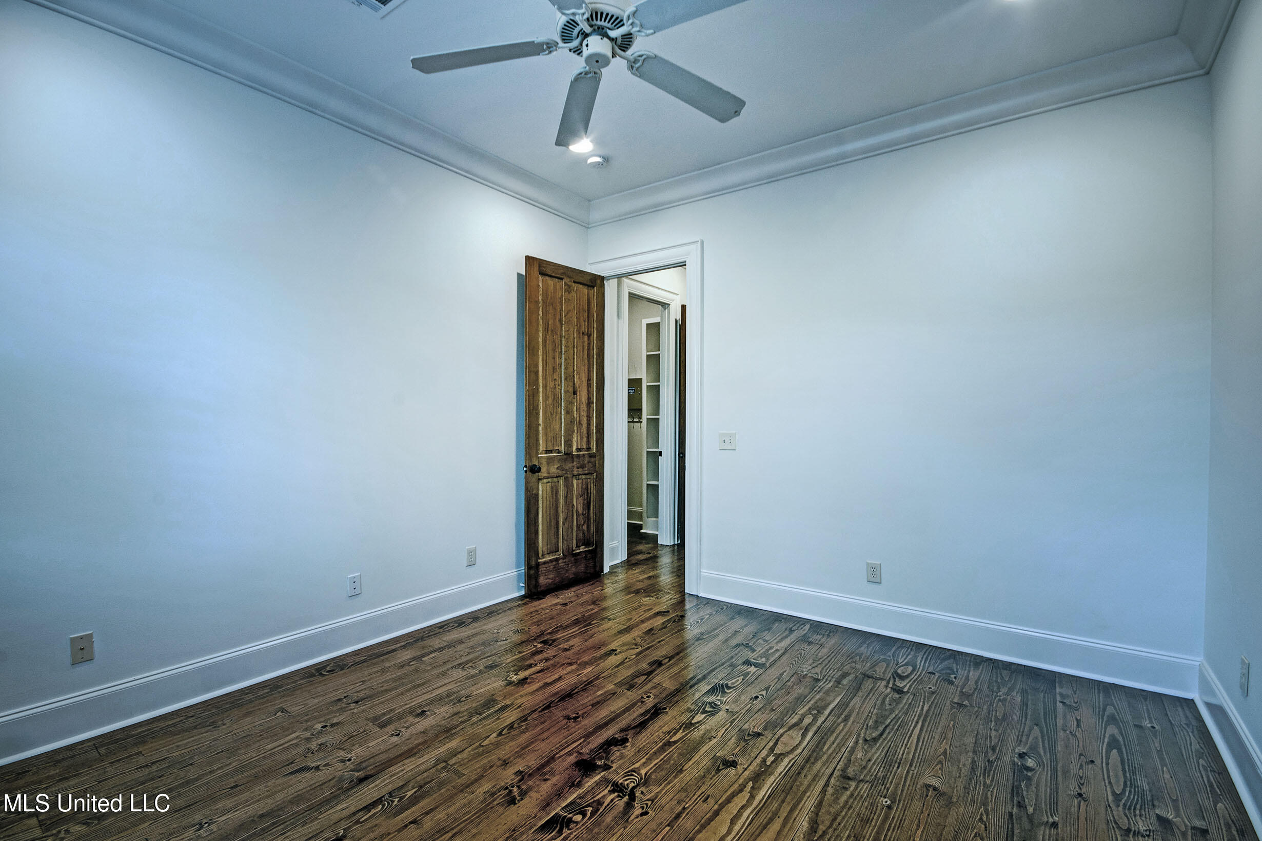 222 Honours Drive Property Photo 37