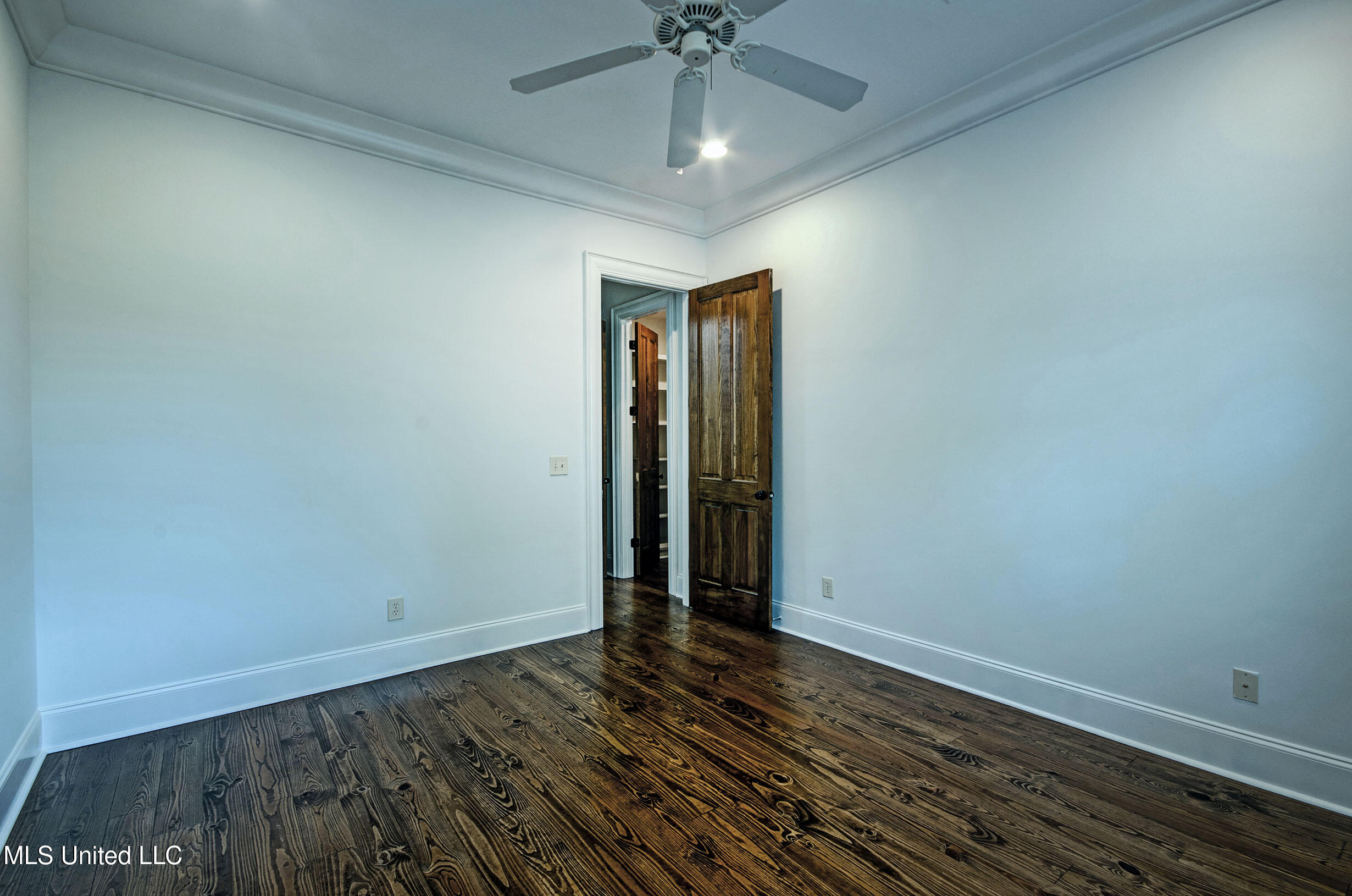 222 Honours Drive Property Photo 42