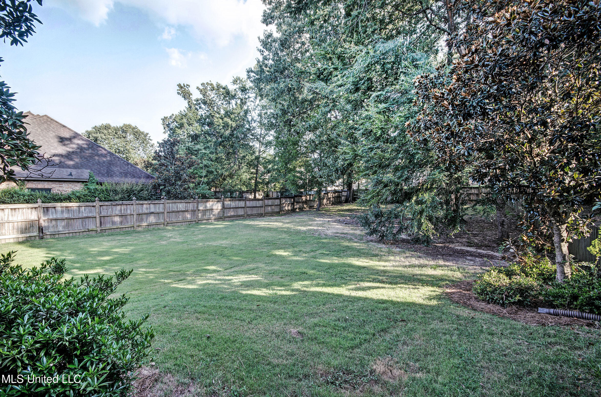 222 Honours Drive Property Photo 52