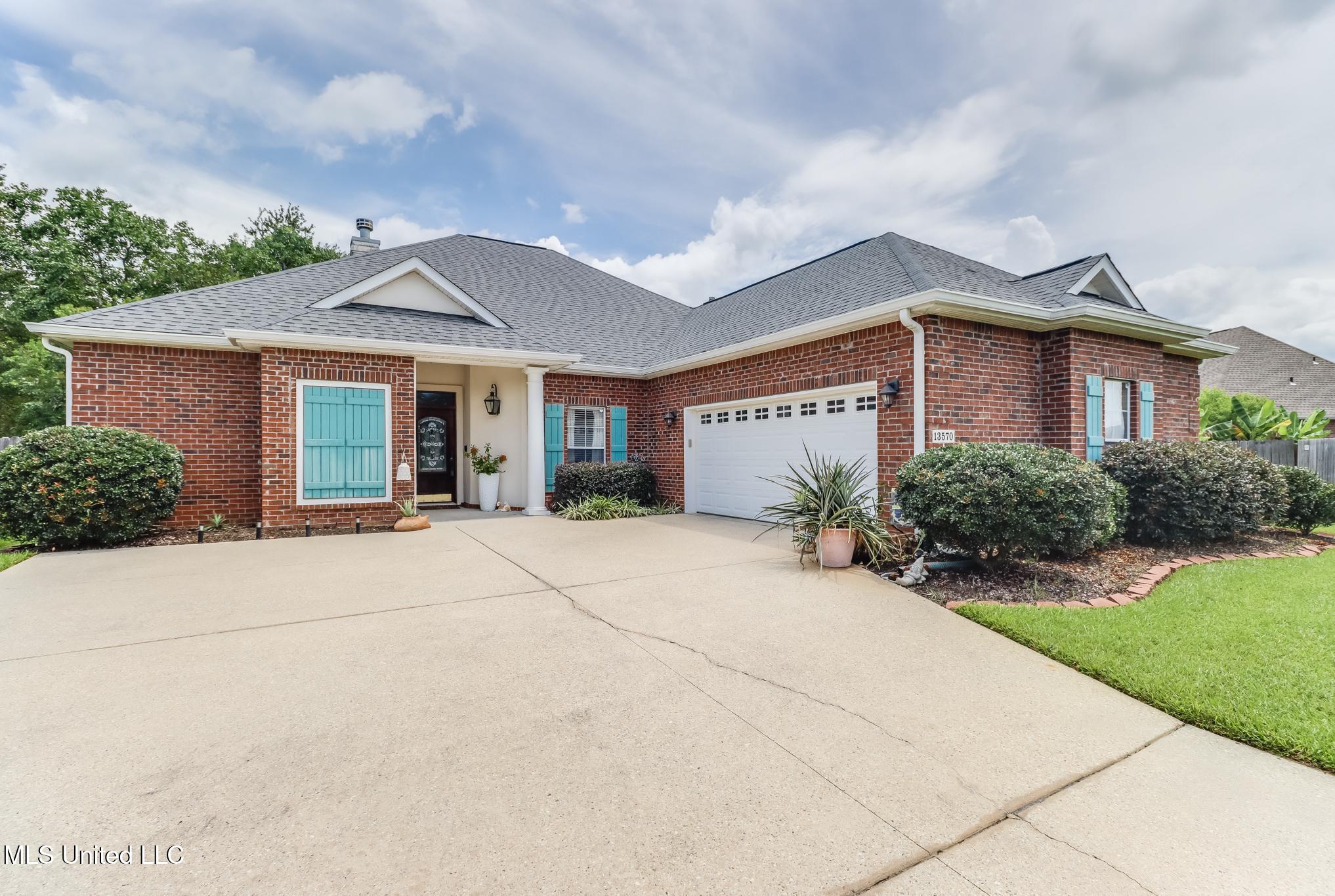 13570 Brayton Boulevard Property Photo 1