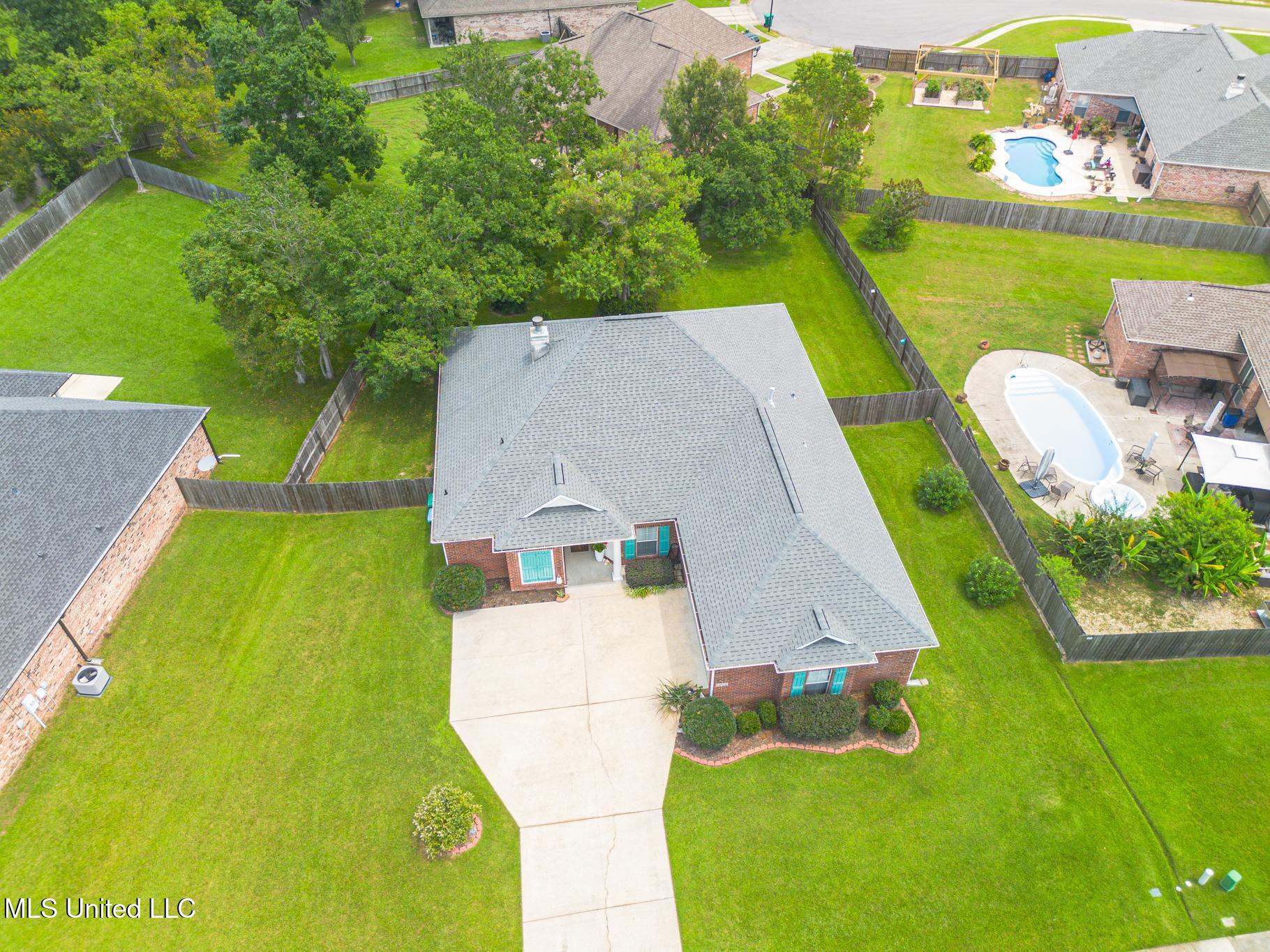 13570 Brayton Boulevard Property Photo 3