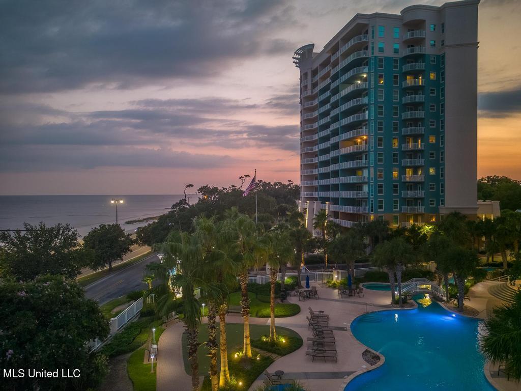 2230 Beach Drive Property Photo 1