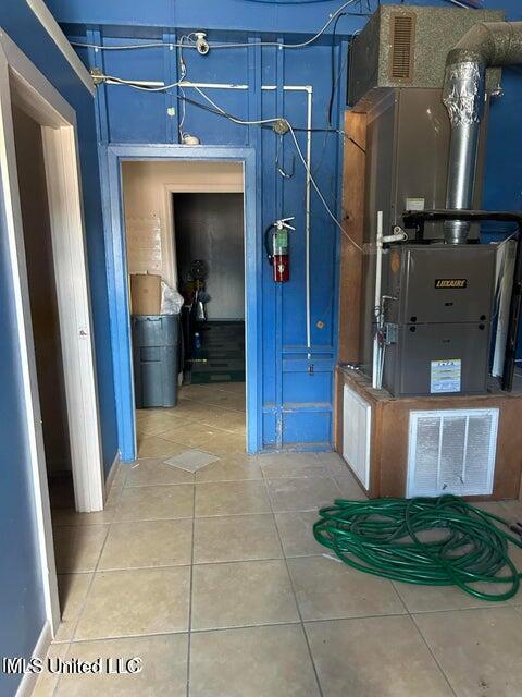 609 Carter Street Property Photo 6