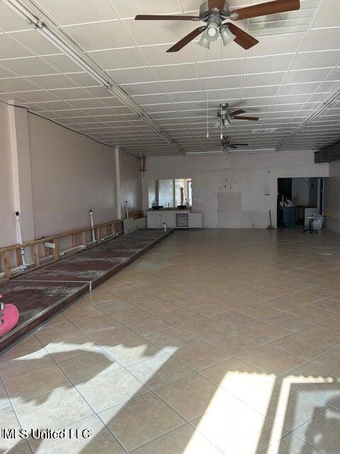 609 Carter Street Property Photo 12