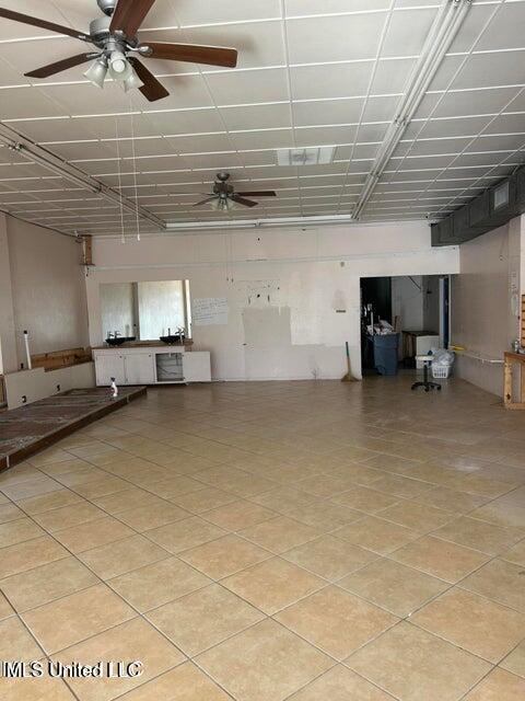 609 Carter Street Property Photo 13