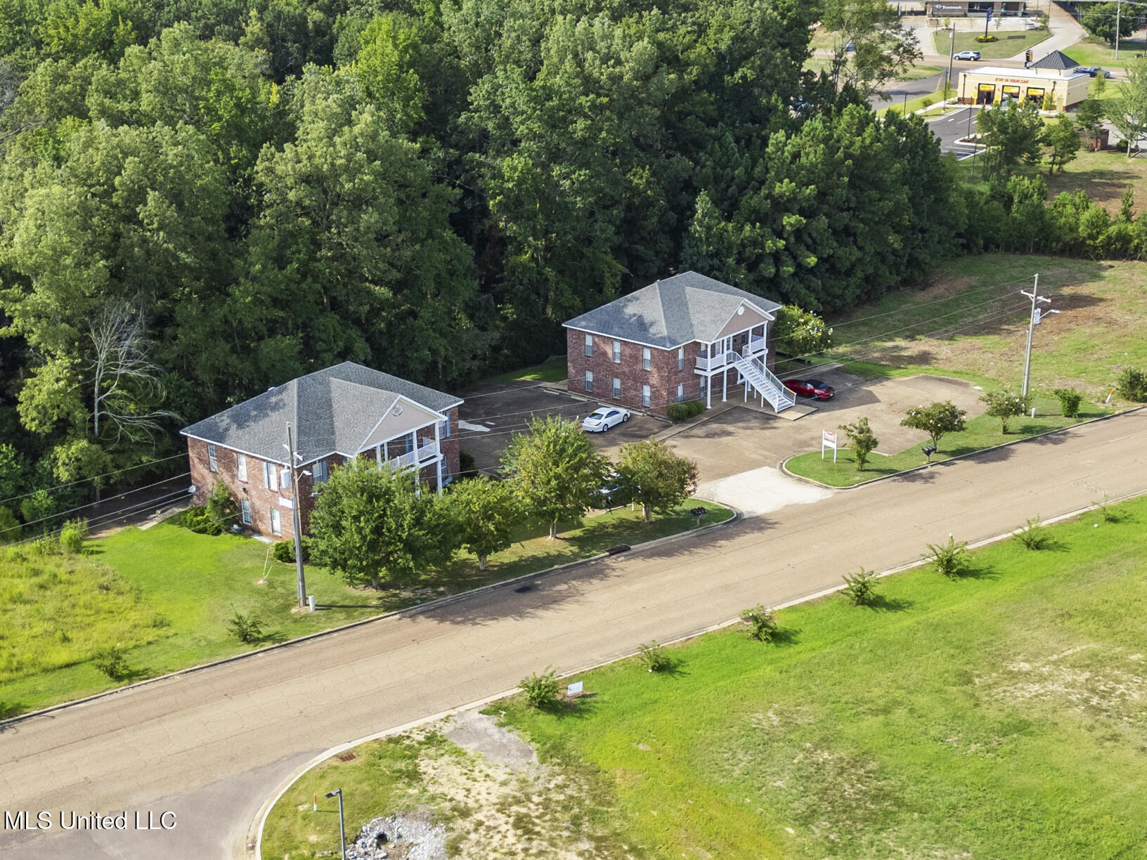 118 Byram Parkway Property Photo 2