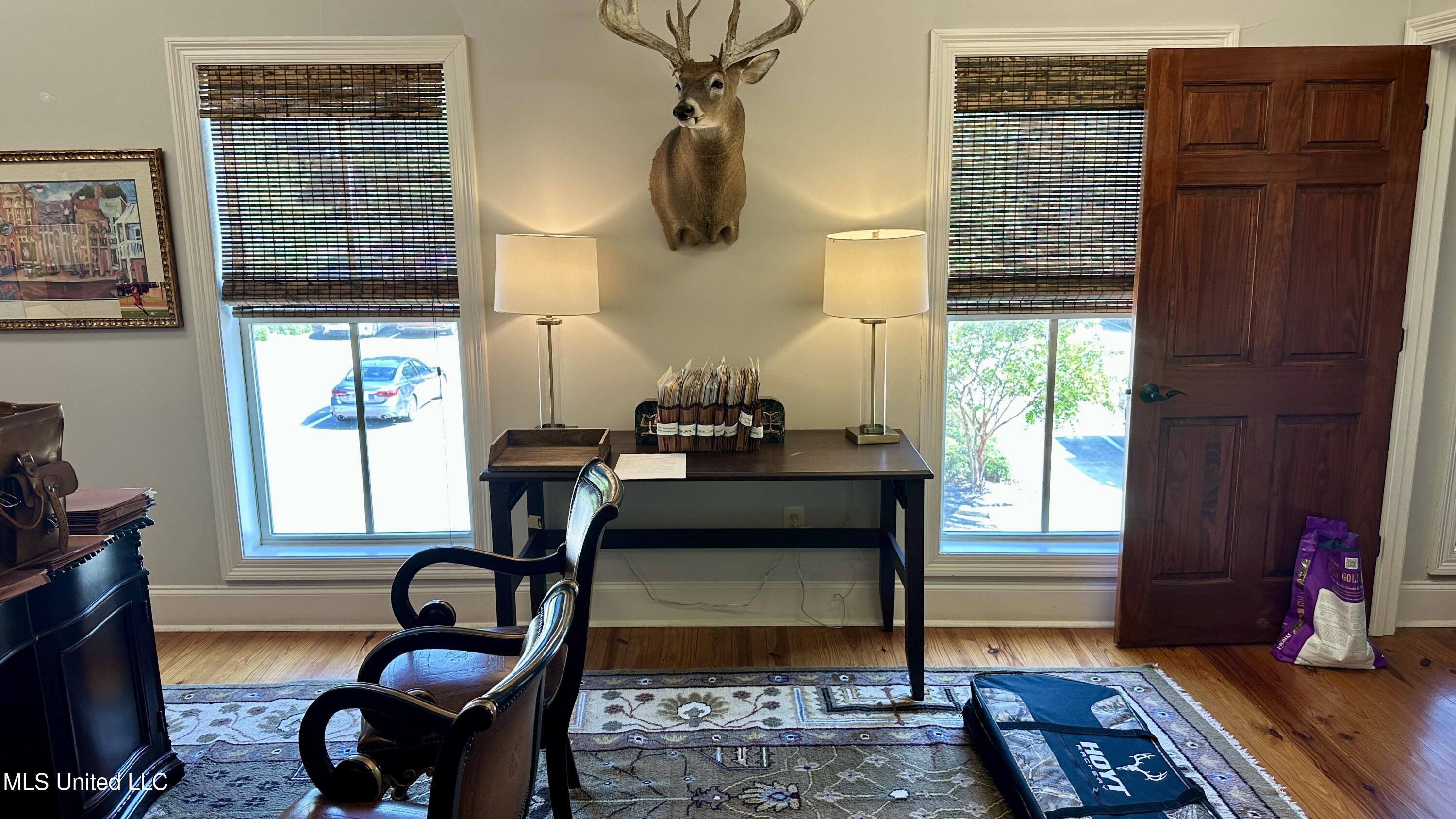 216 W Jackson Street Property Photo 16