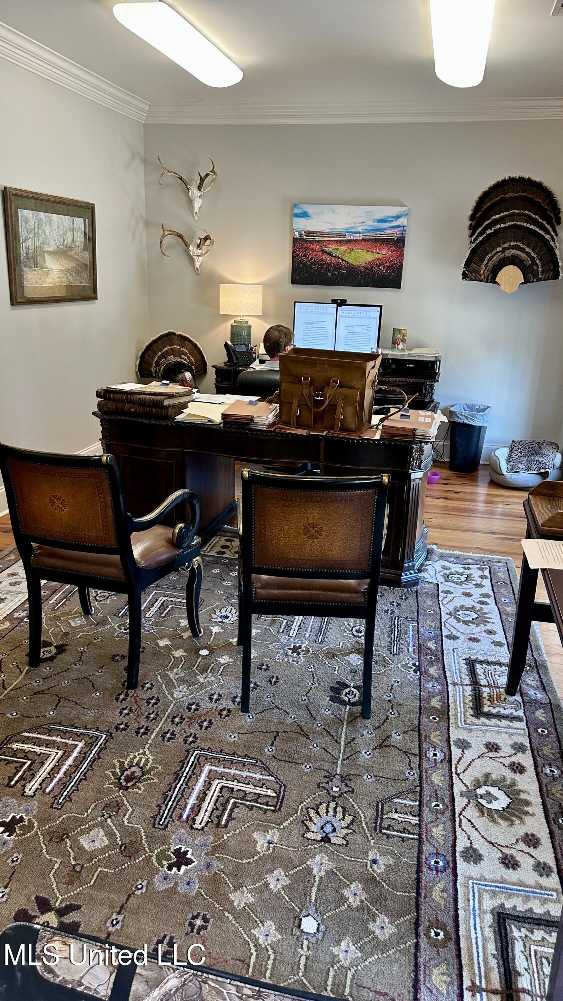 216 W Jackson Street Property Photo 17