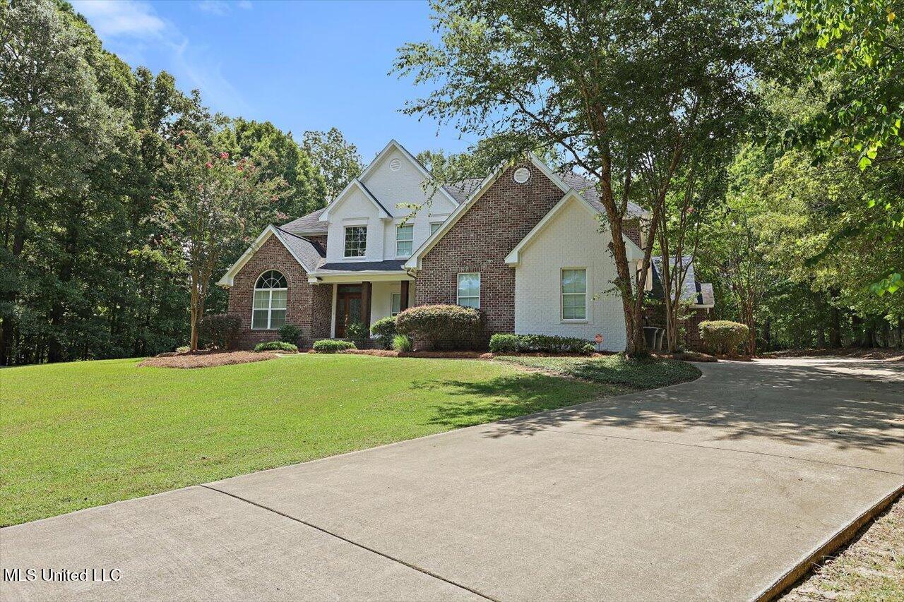 1106 Pointe Cove Property Photo 3