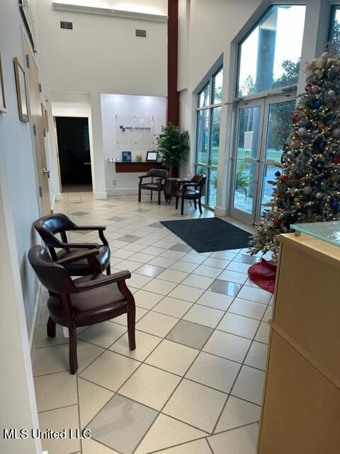 3036 Longfellow Drive Property Photo 2