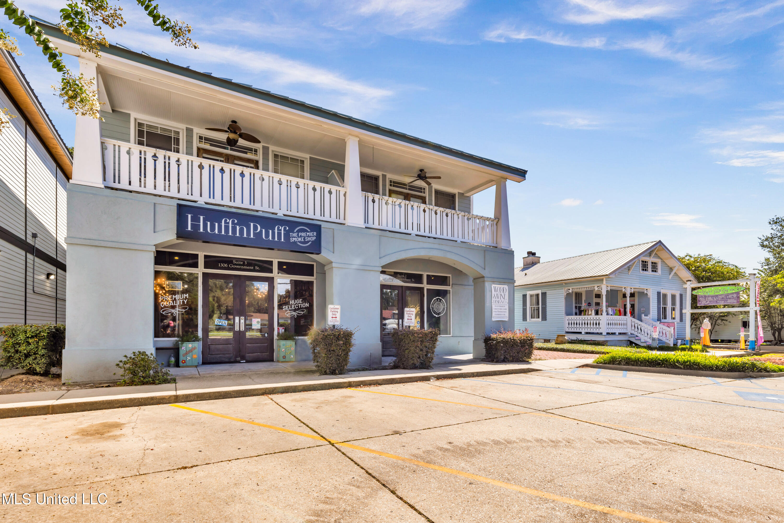 1304-06 Government Street Property Photo 6