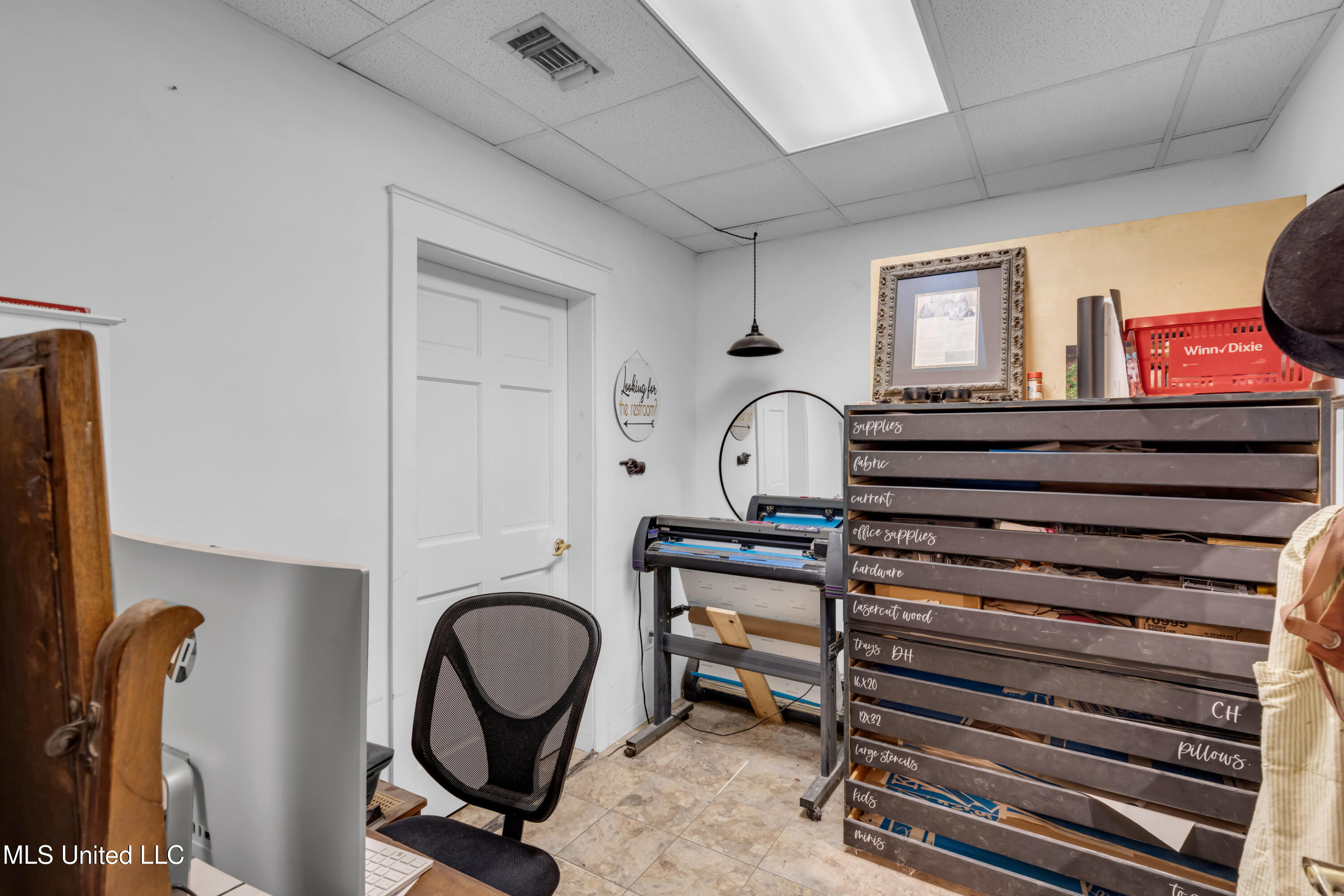 1304-06 Government Street Property Photo 17