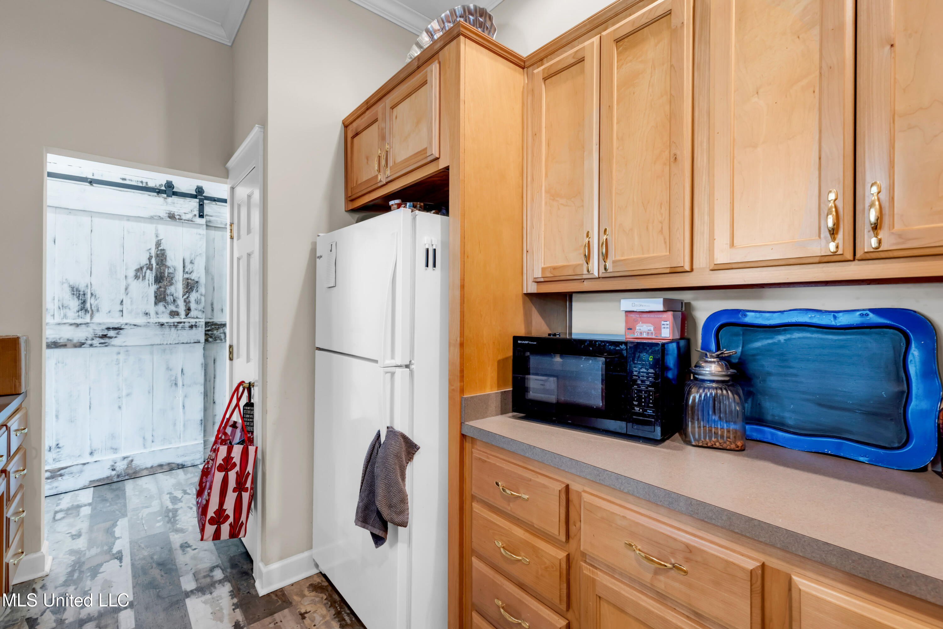 1304-06 Government Street Property Photo 35