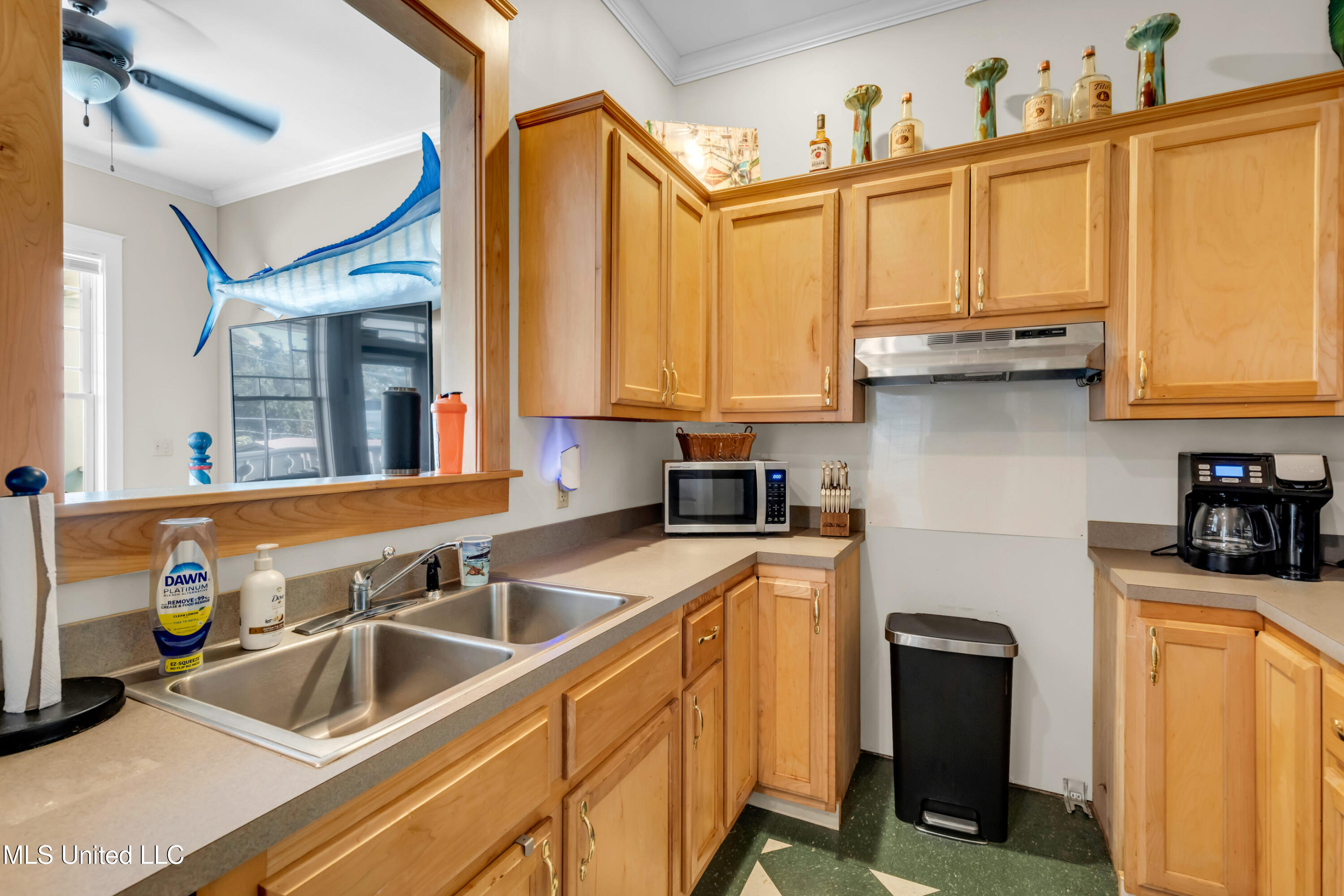 1304-06 Government Street Property Photo 45