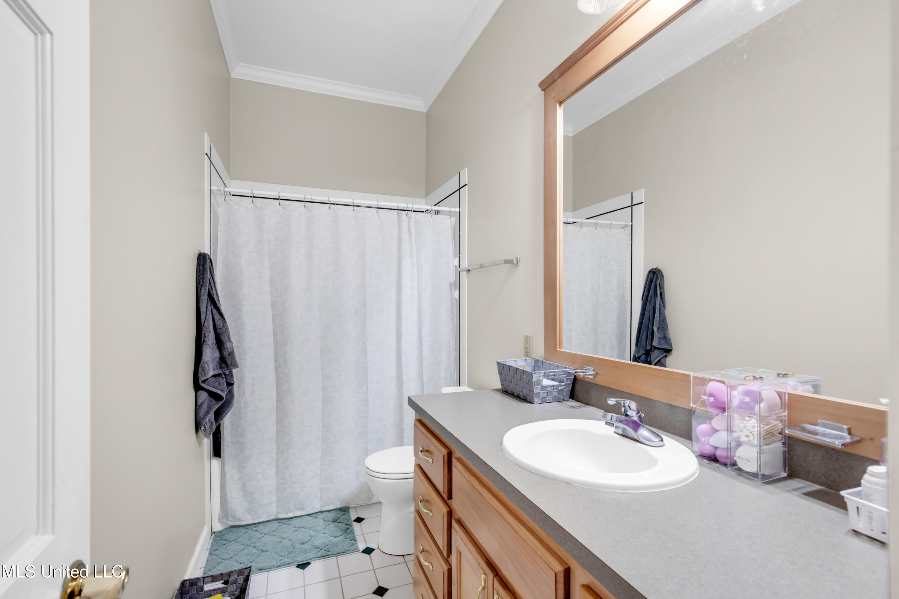 1304-06 Government Street Property Photo 61