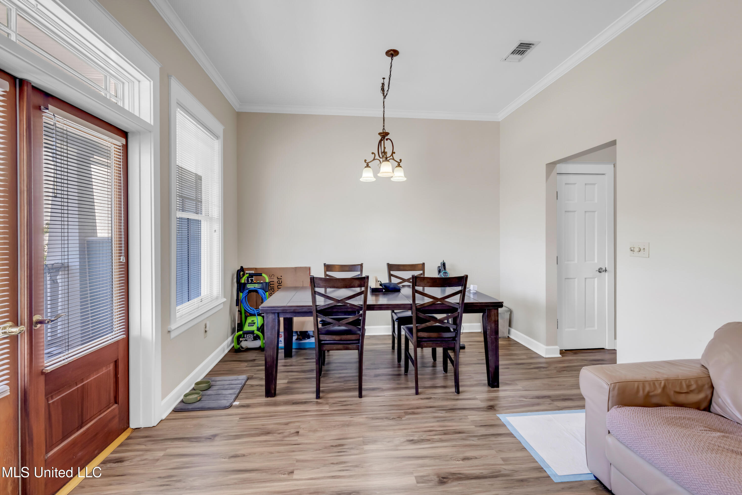 1304-06 Government Street Property Photo 67