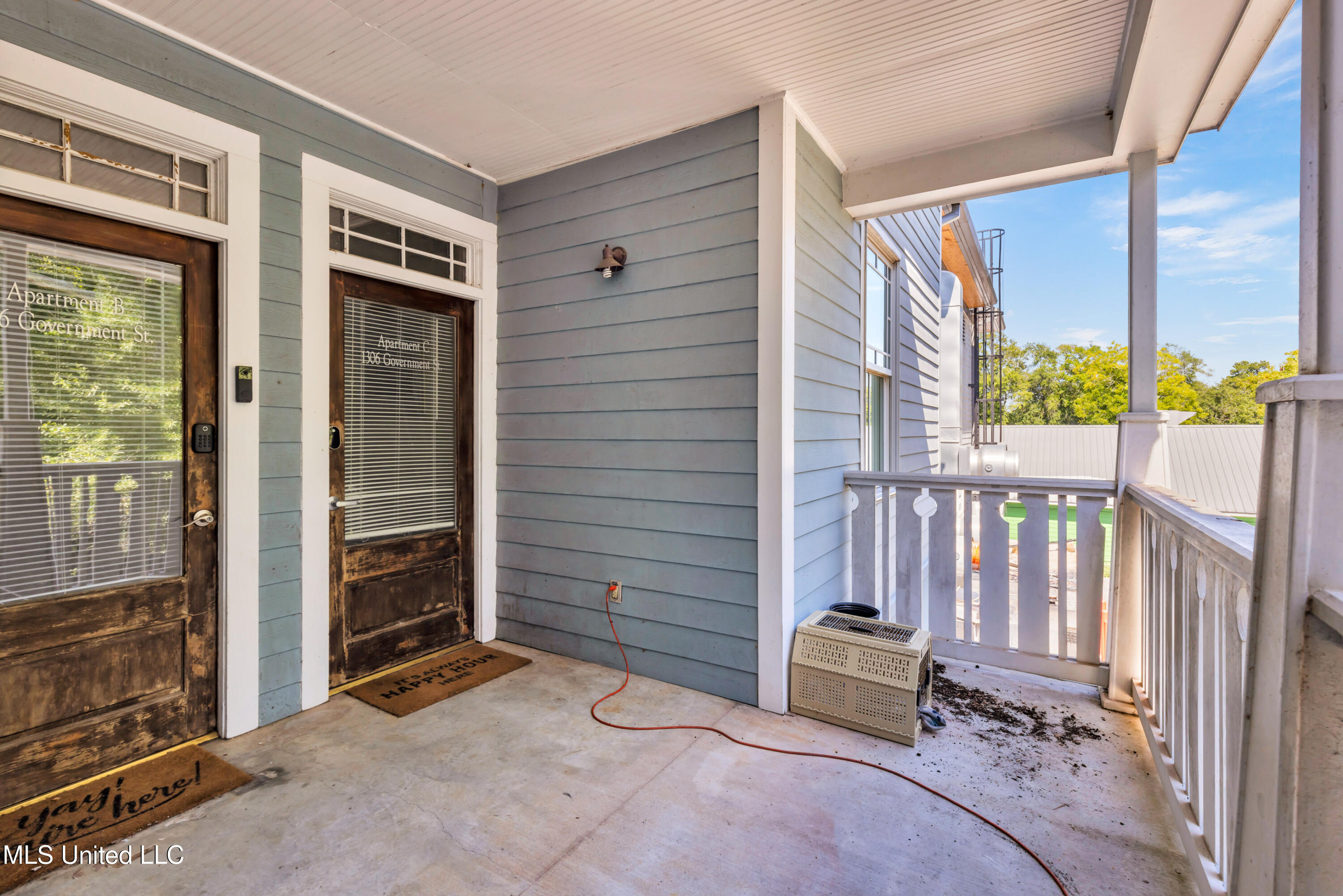 1304-06 Government Street Property Photo 71