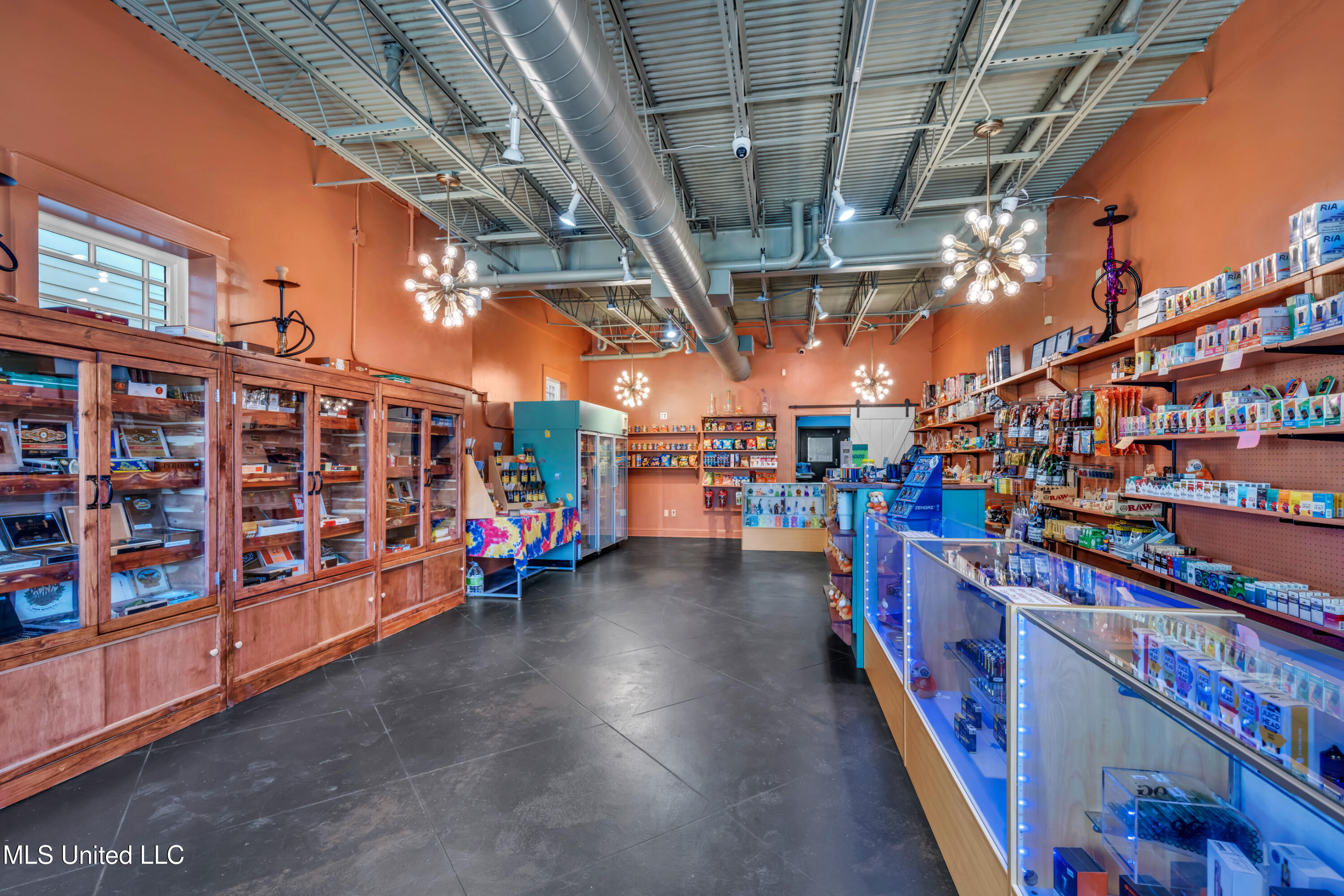 1304-06 Government Street Property Photo 73