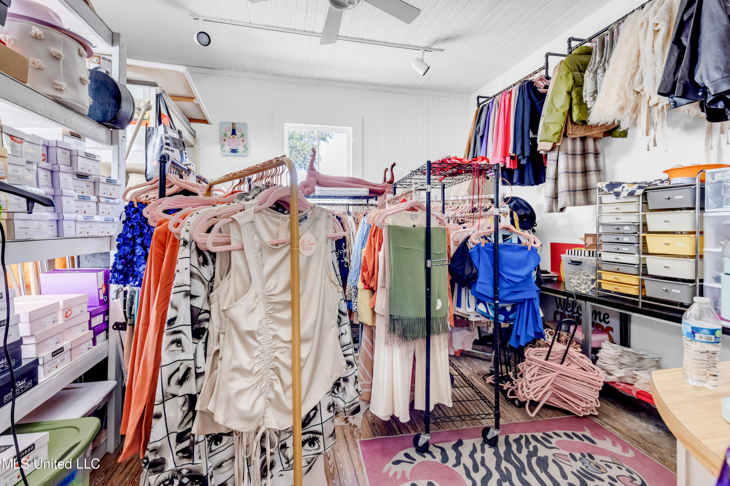 1304-06 Government Street Property Photo 111