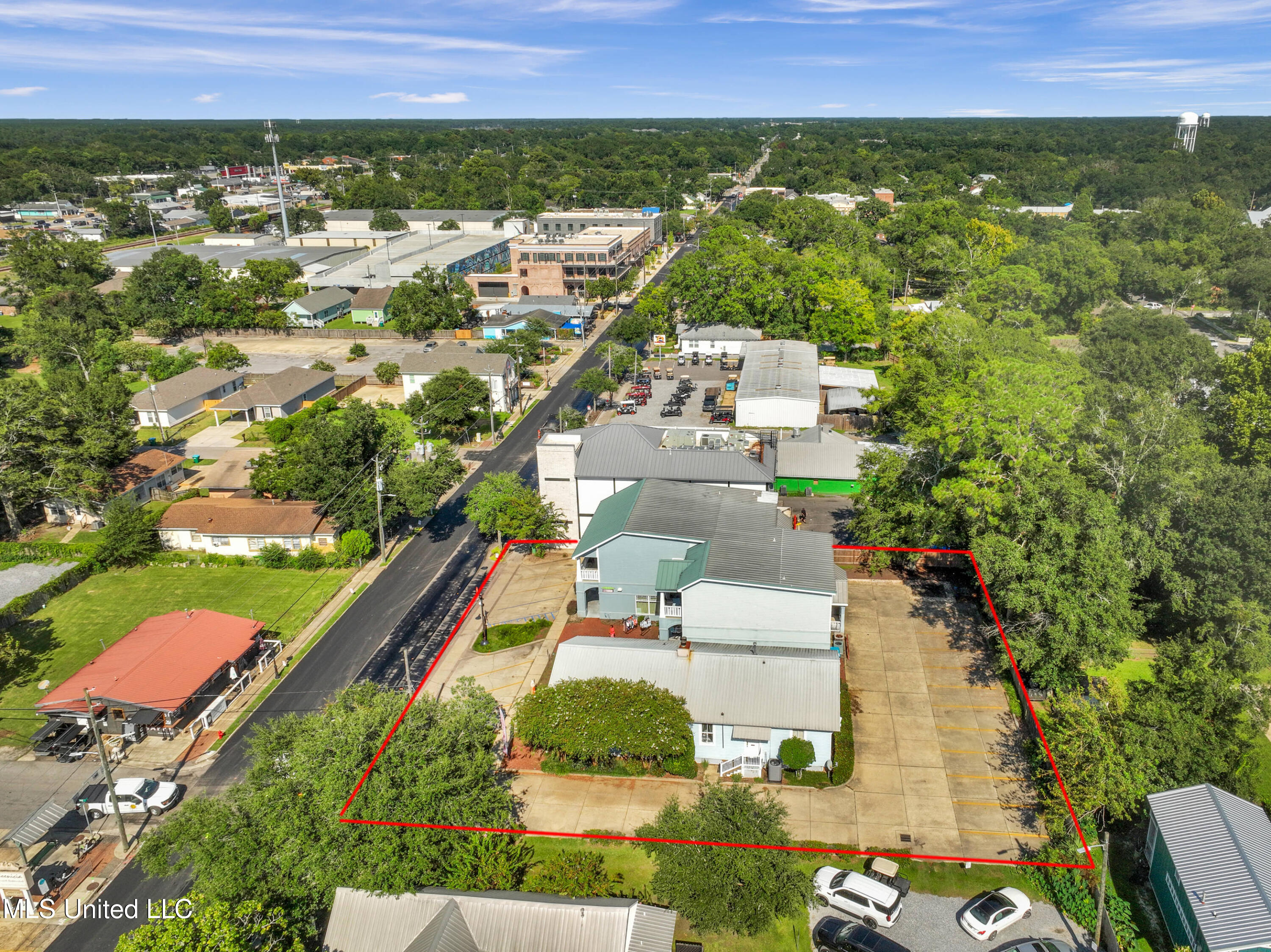 1304-06 Government Street Property Photo 122