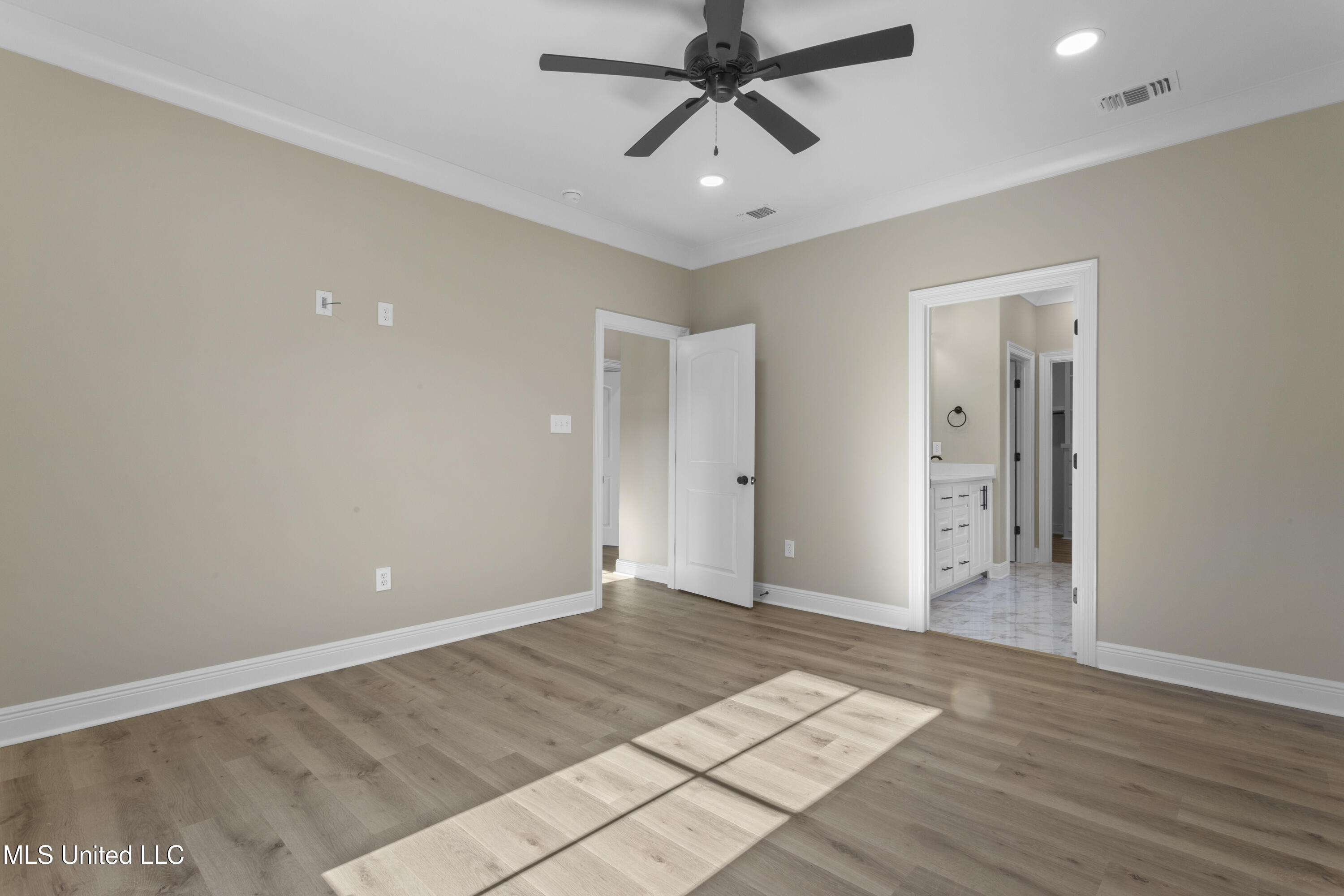 143 Miramar Avenue Property Photo 27