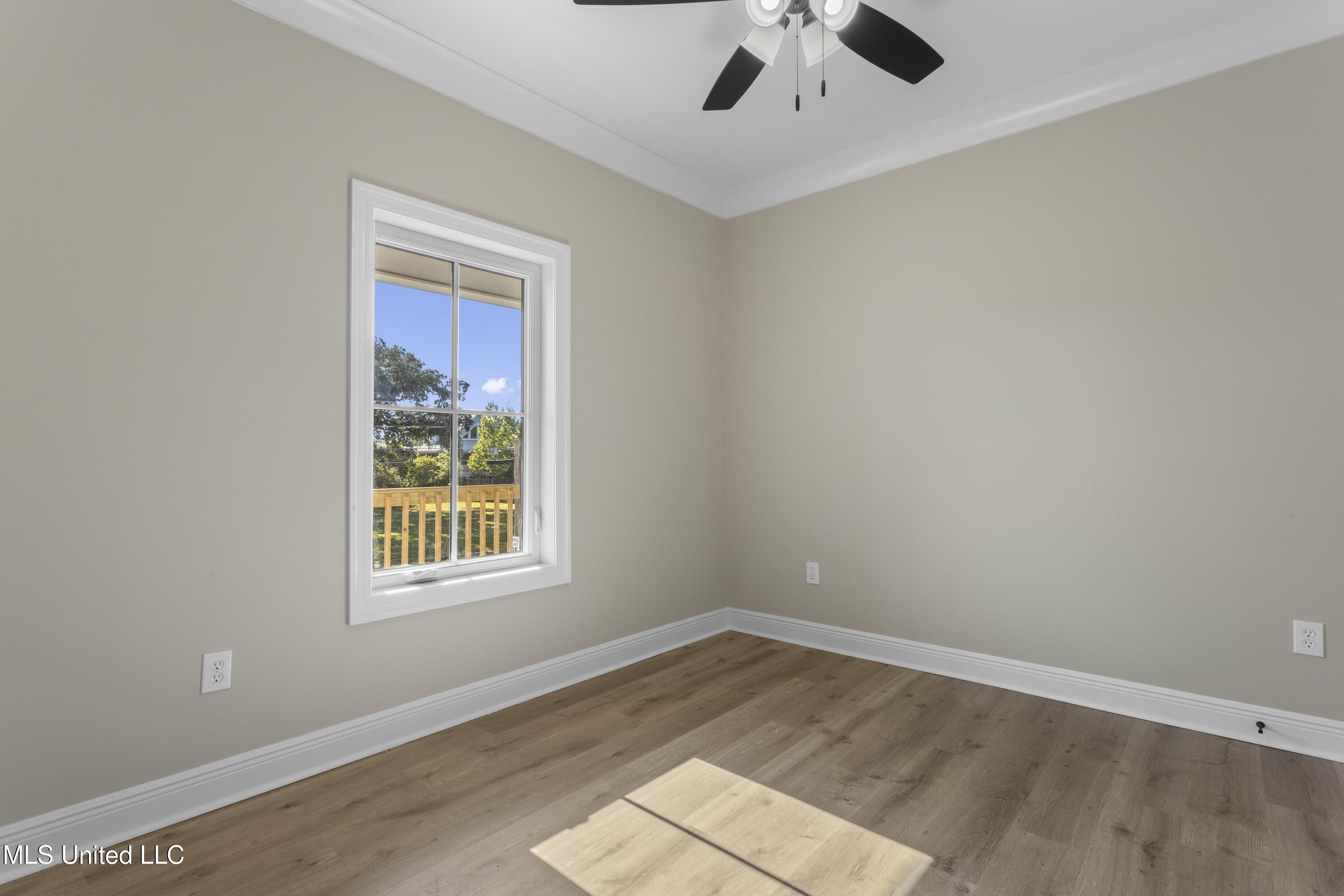 143 Miramar Avenue Property Photo 34