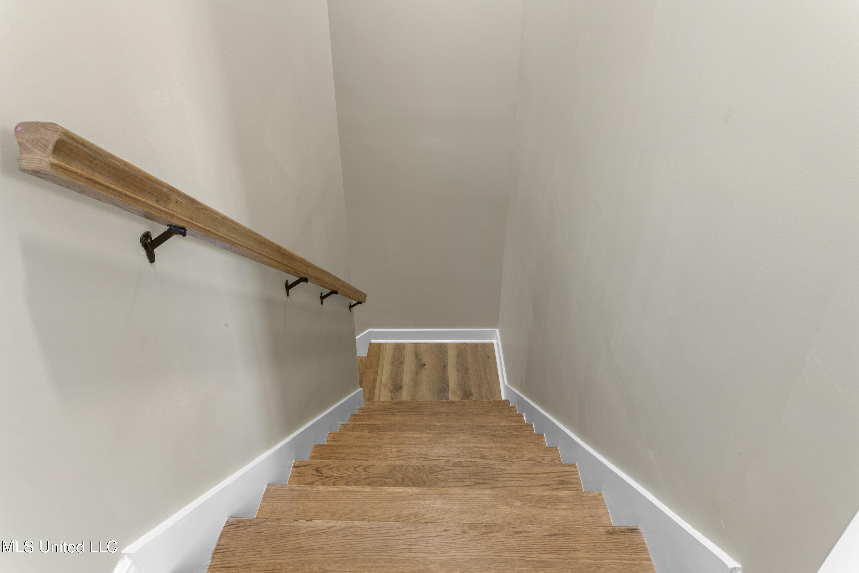 143 Miramar Avenue Property Photo 44