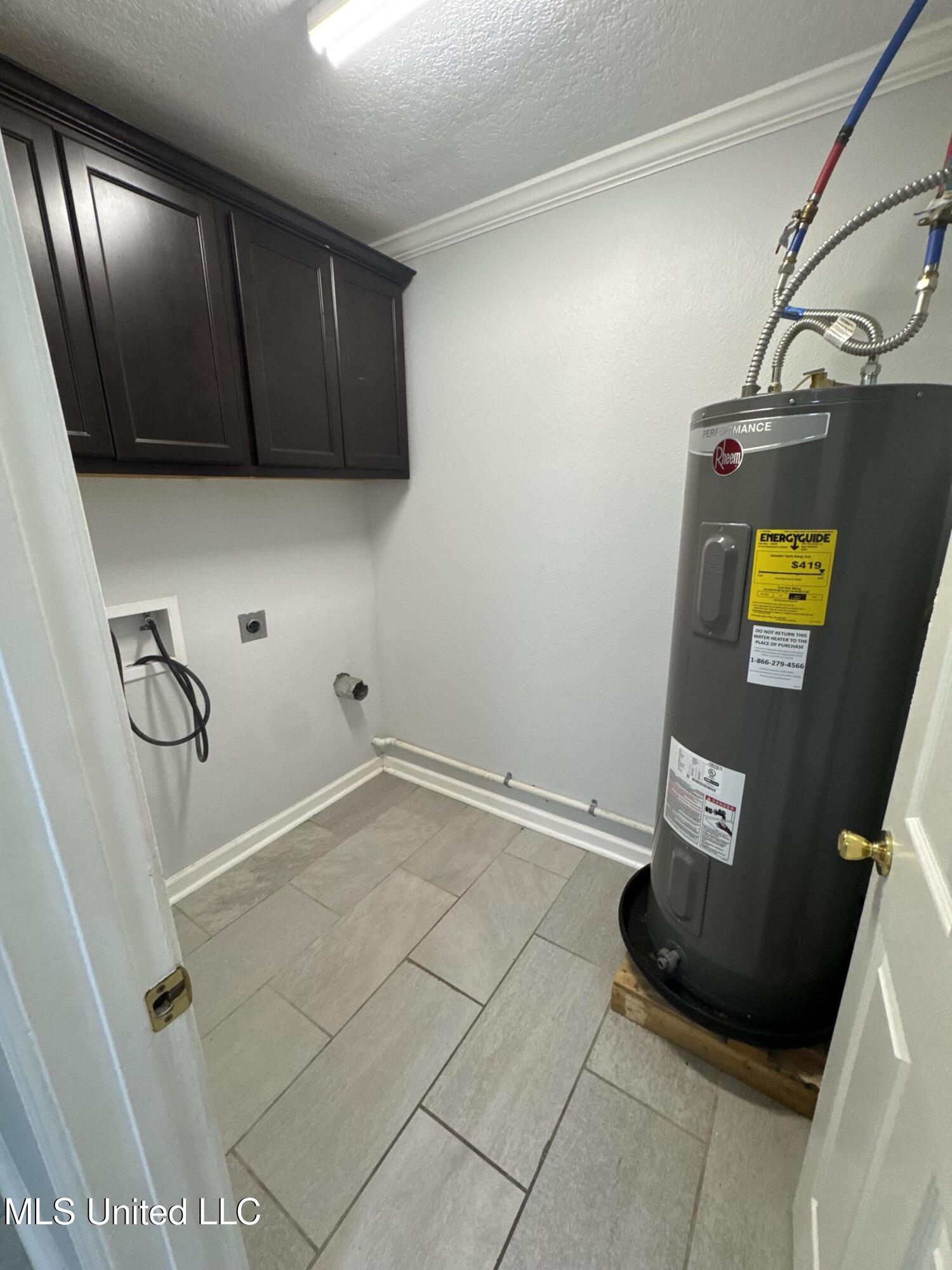 6608 Columbus Circle Property Photo 11