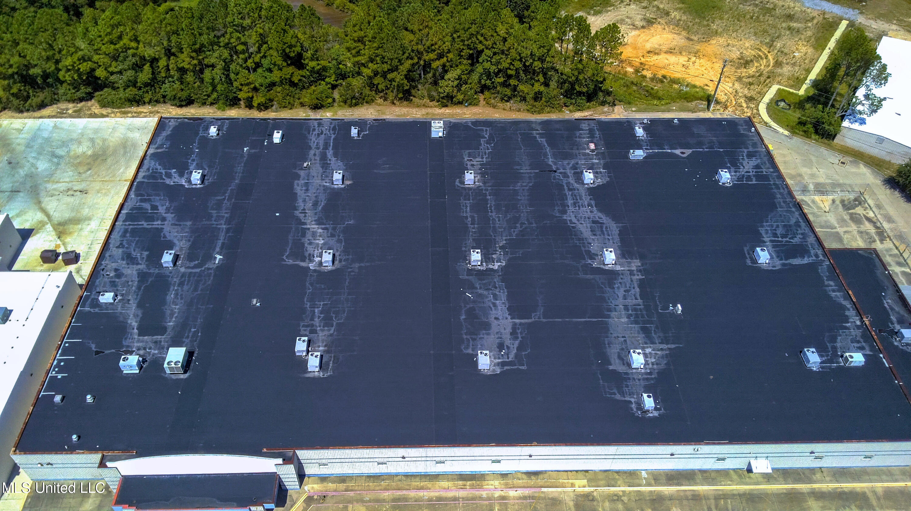 3943 Denny Avenue Property Photo 50