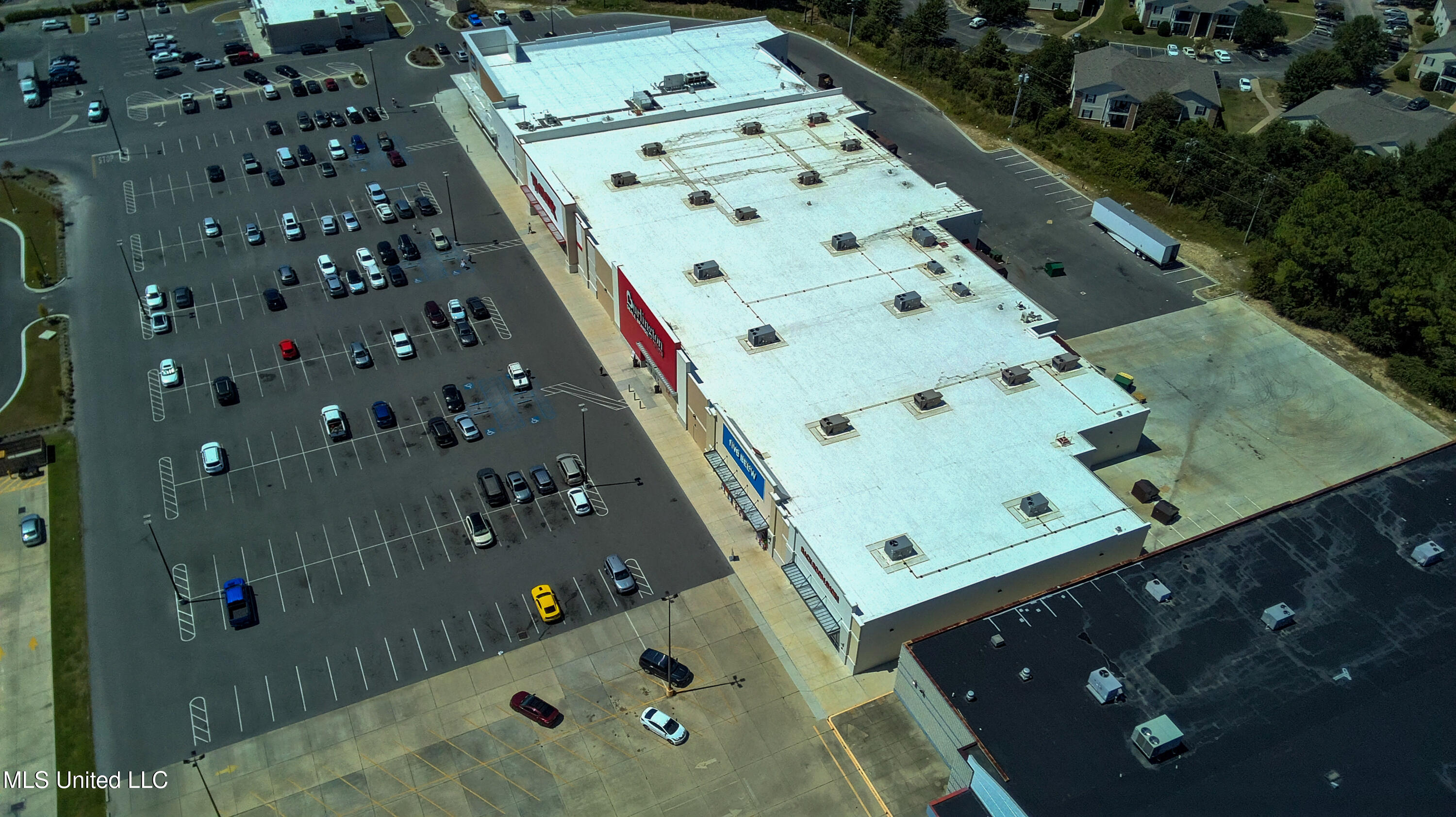 3943 Denny Avenue Property Photo 52