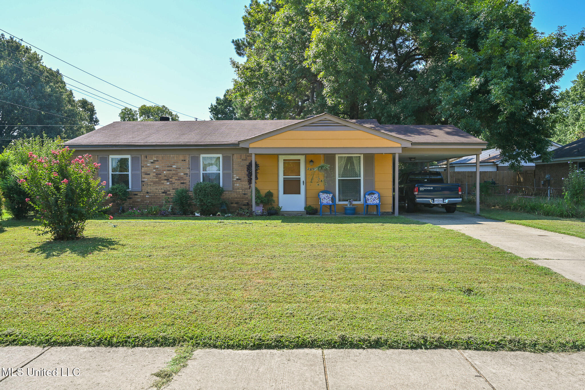 2895 Valleybrook Road Property Photo 1