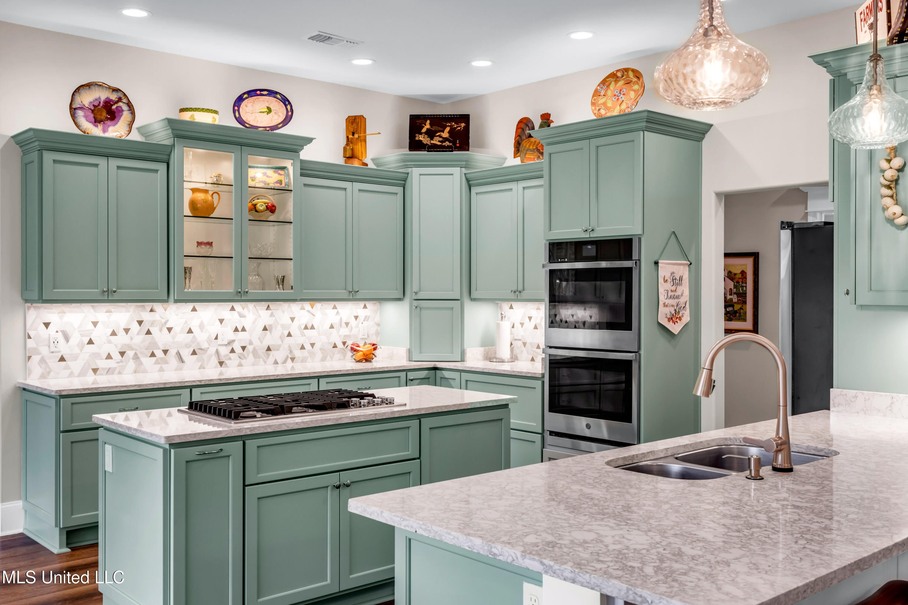 7 Bridge View Property Photo 6