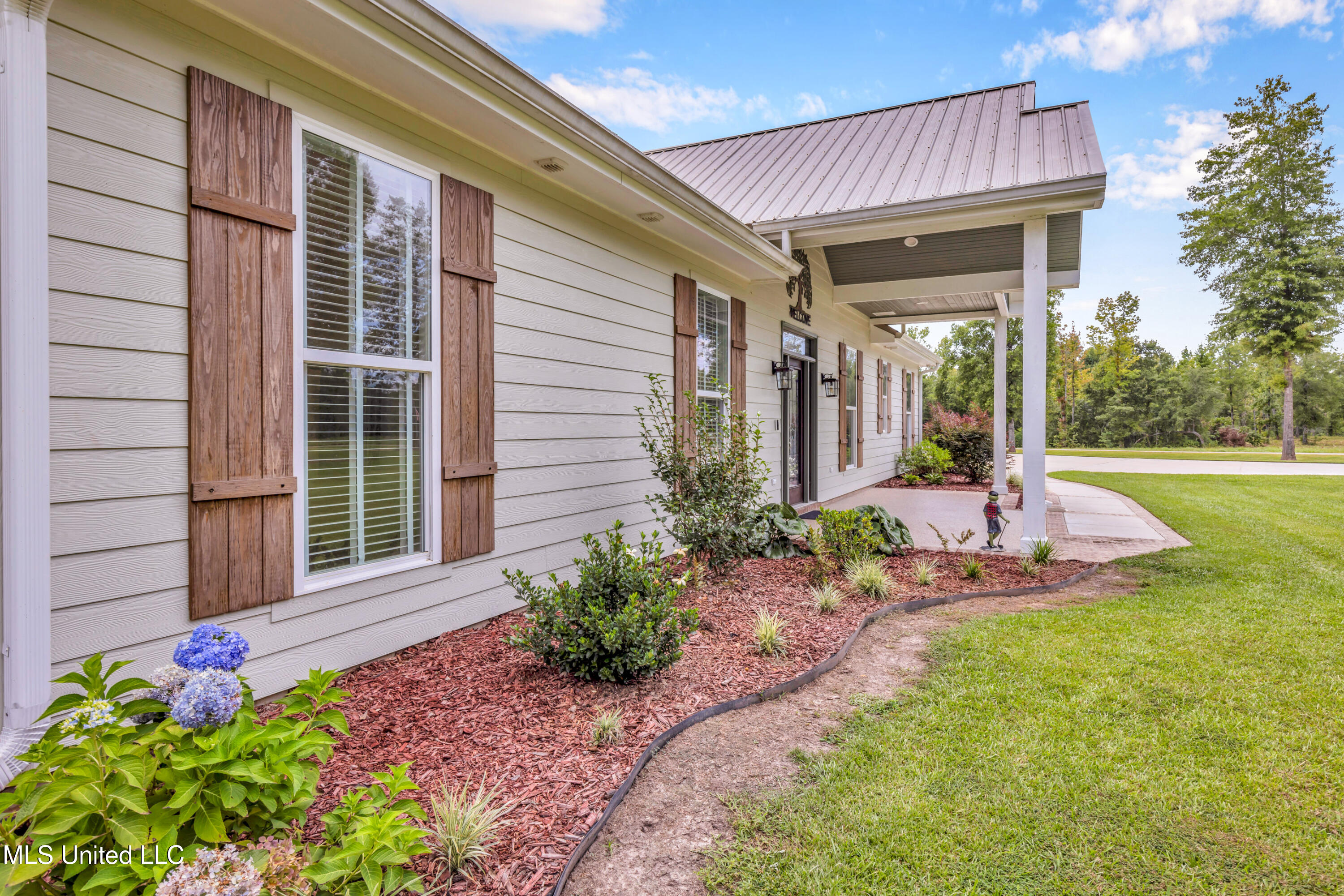 7 Bridge View Property Photo 15