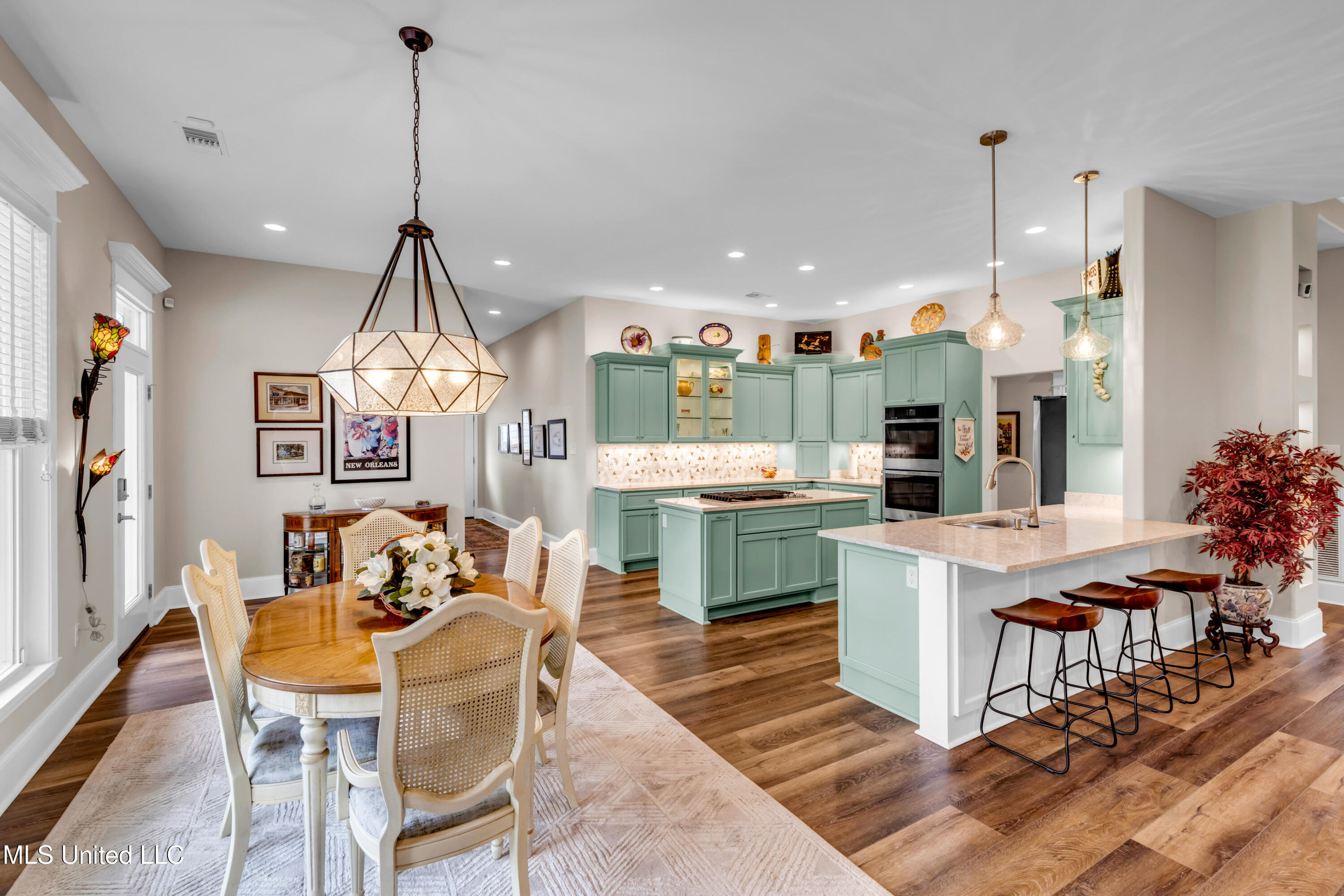 7 Bridge View Property Photo 27