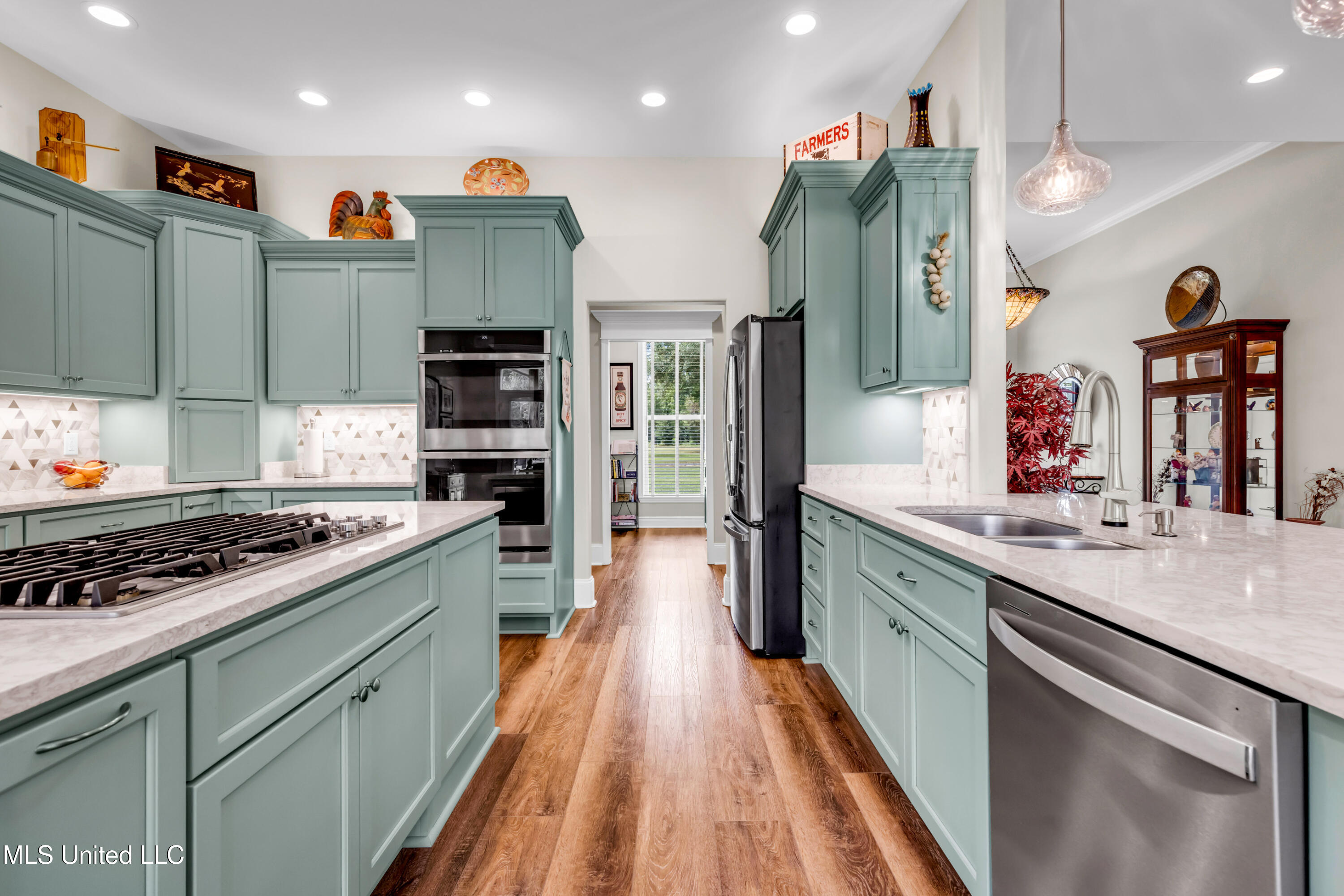 7 Bridge View Property Photo 41