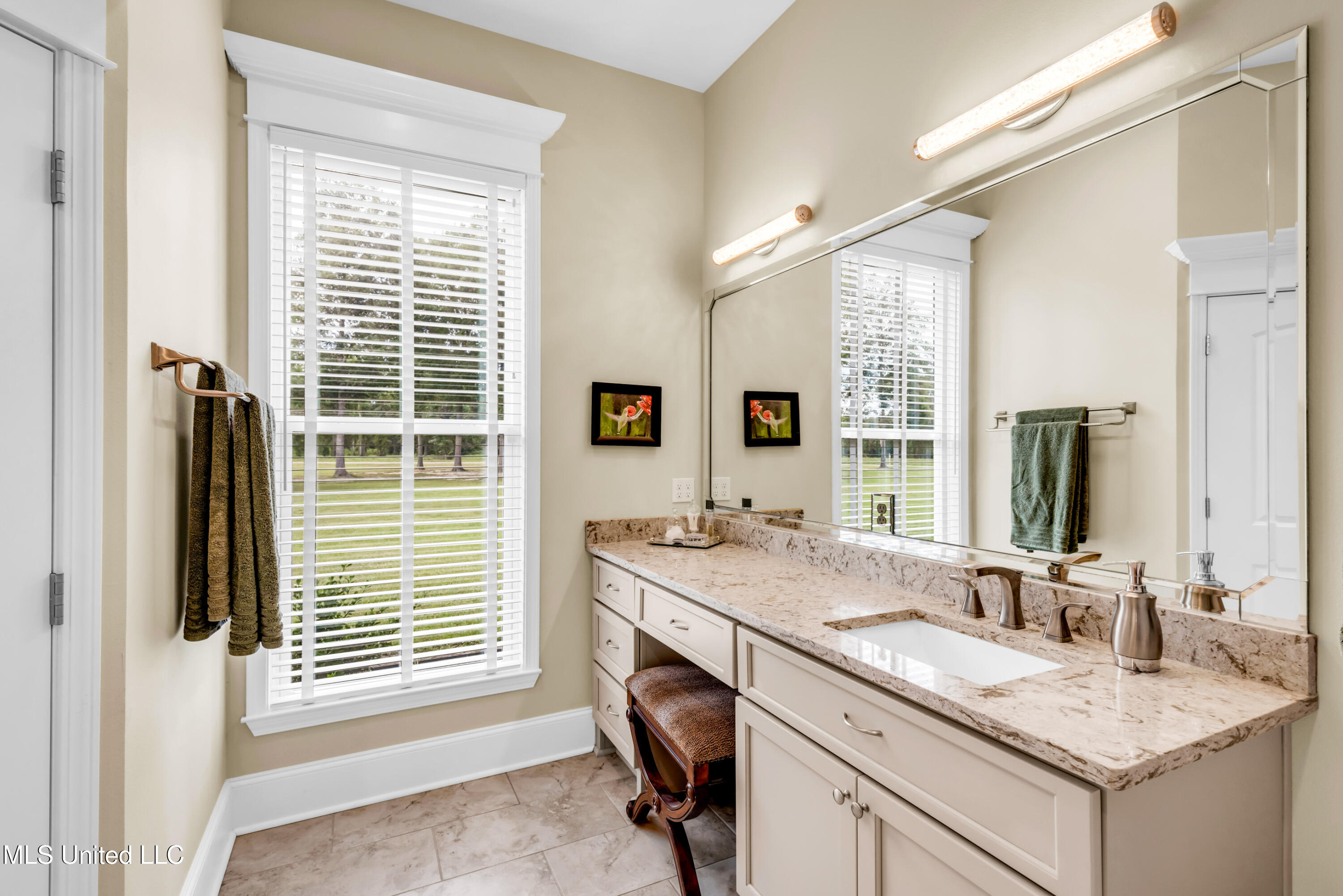 7 Bridge View Property Photo 55