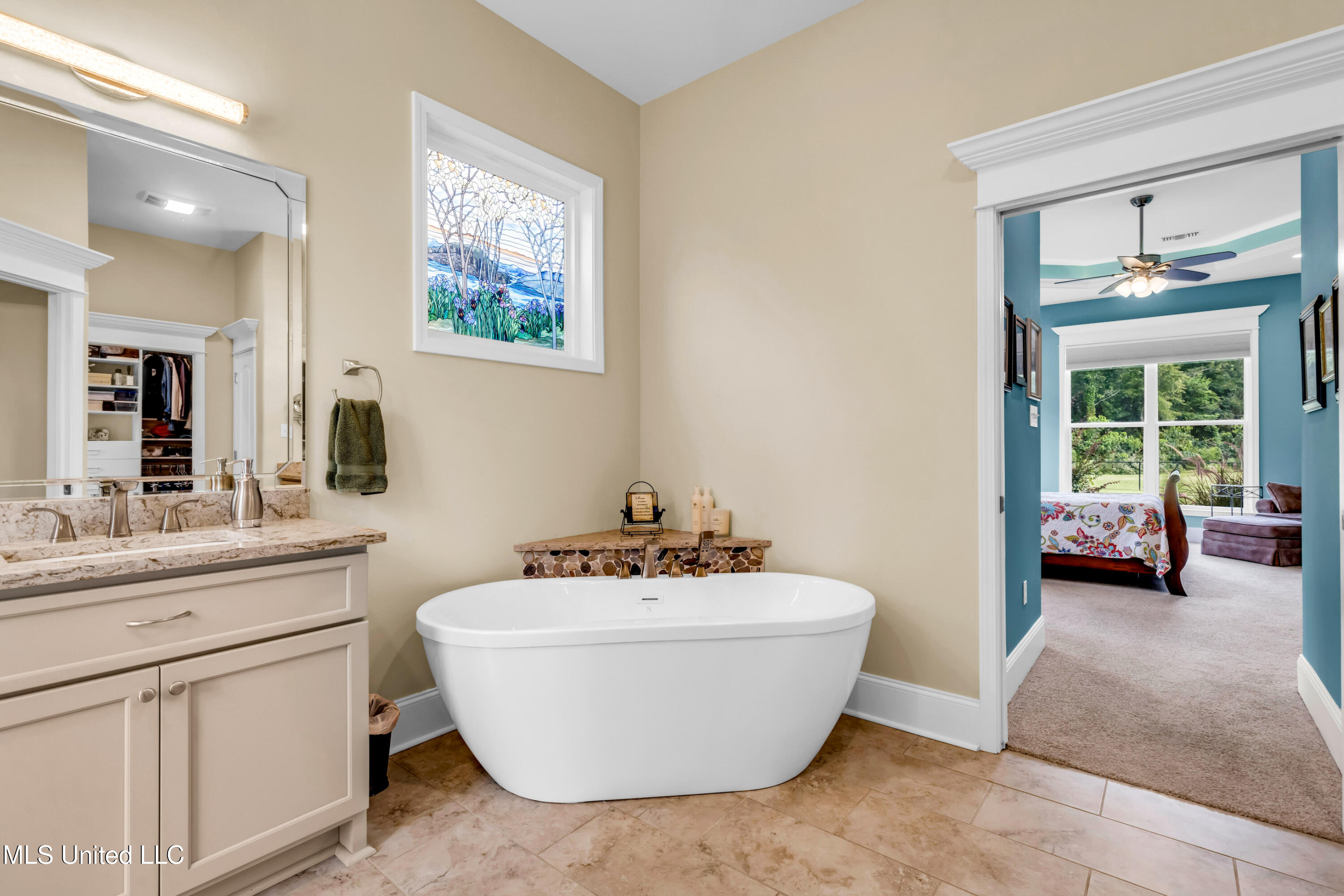 7 Bridge View Property Photo 56