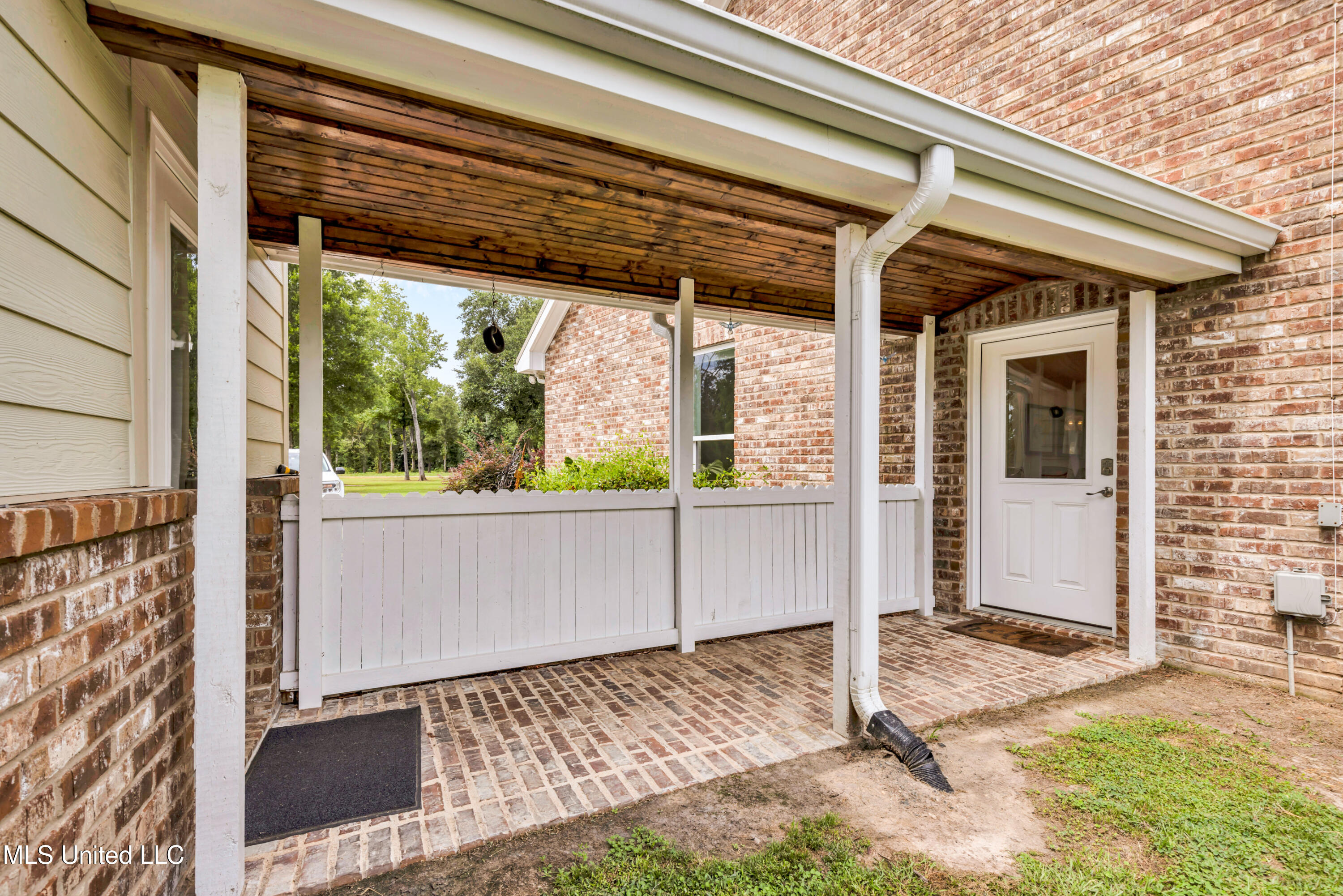 7 Bridge View Property Photo 83