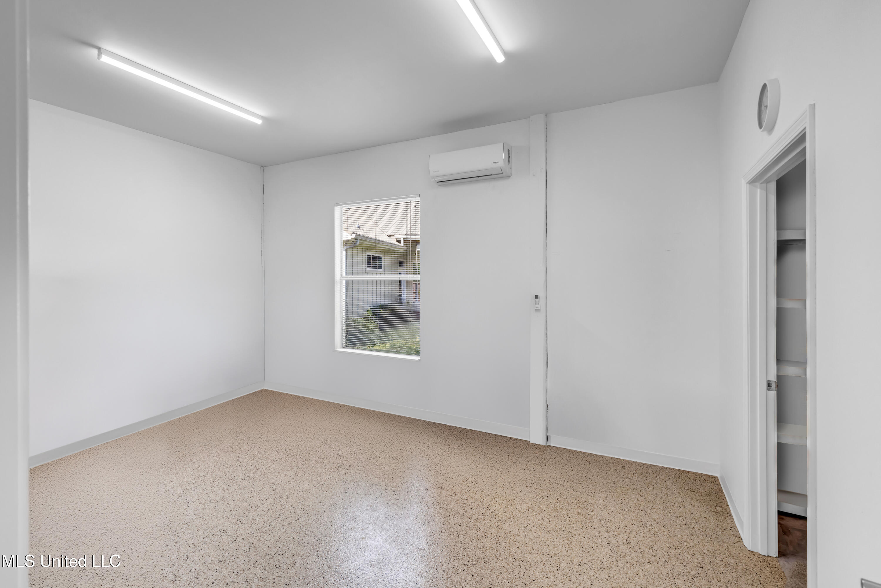 7 Bridge View Property Photo 88