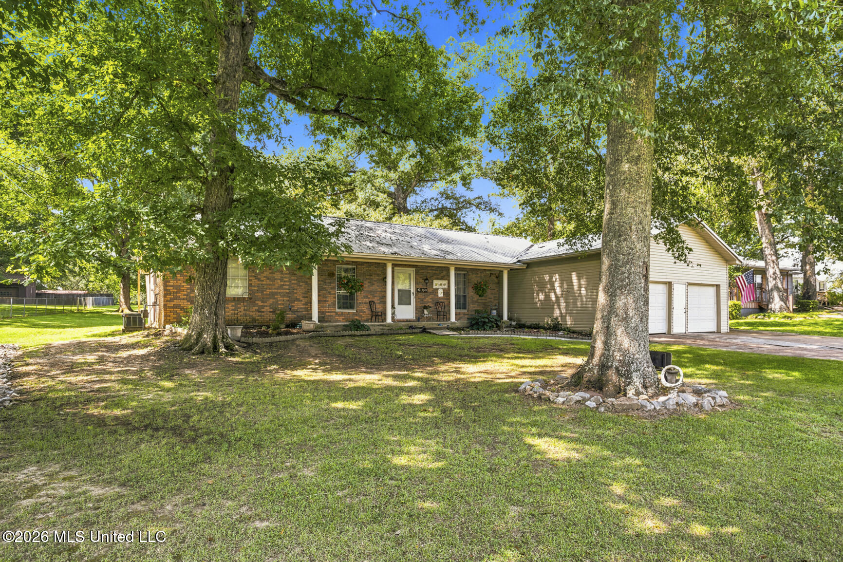 1118 Gunter Road Property Photo 2