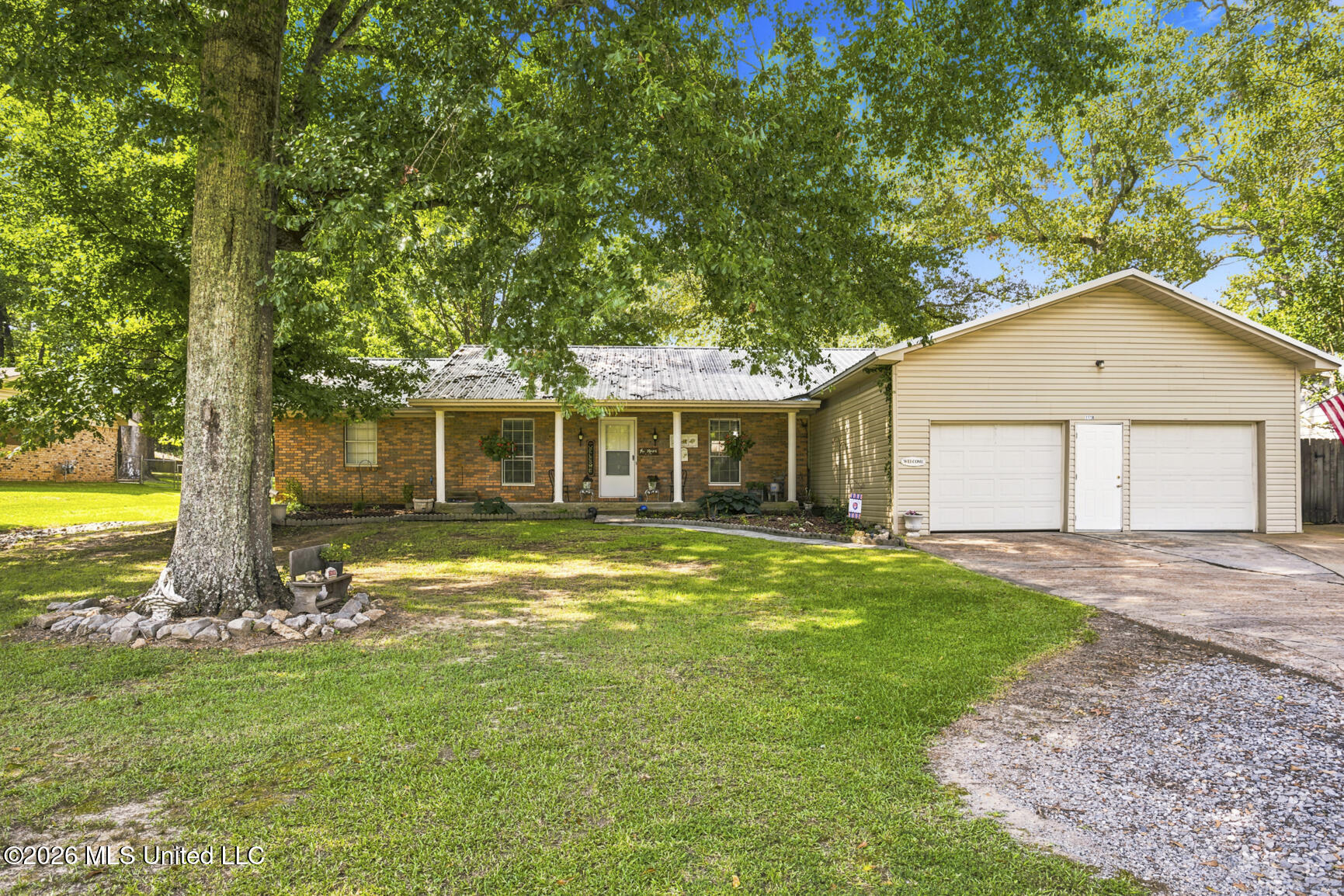 1118 Gunter Road Property Photo 3