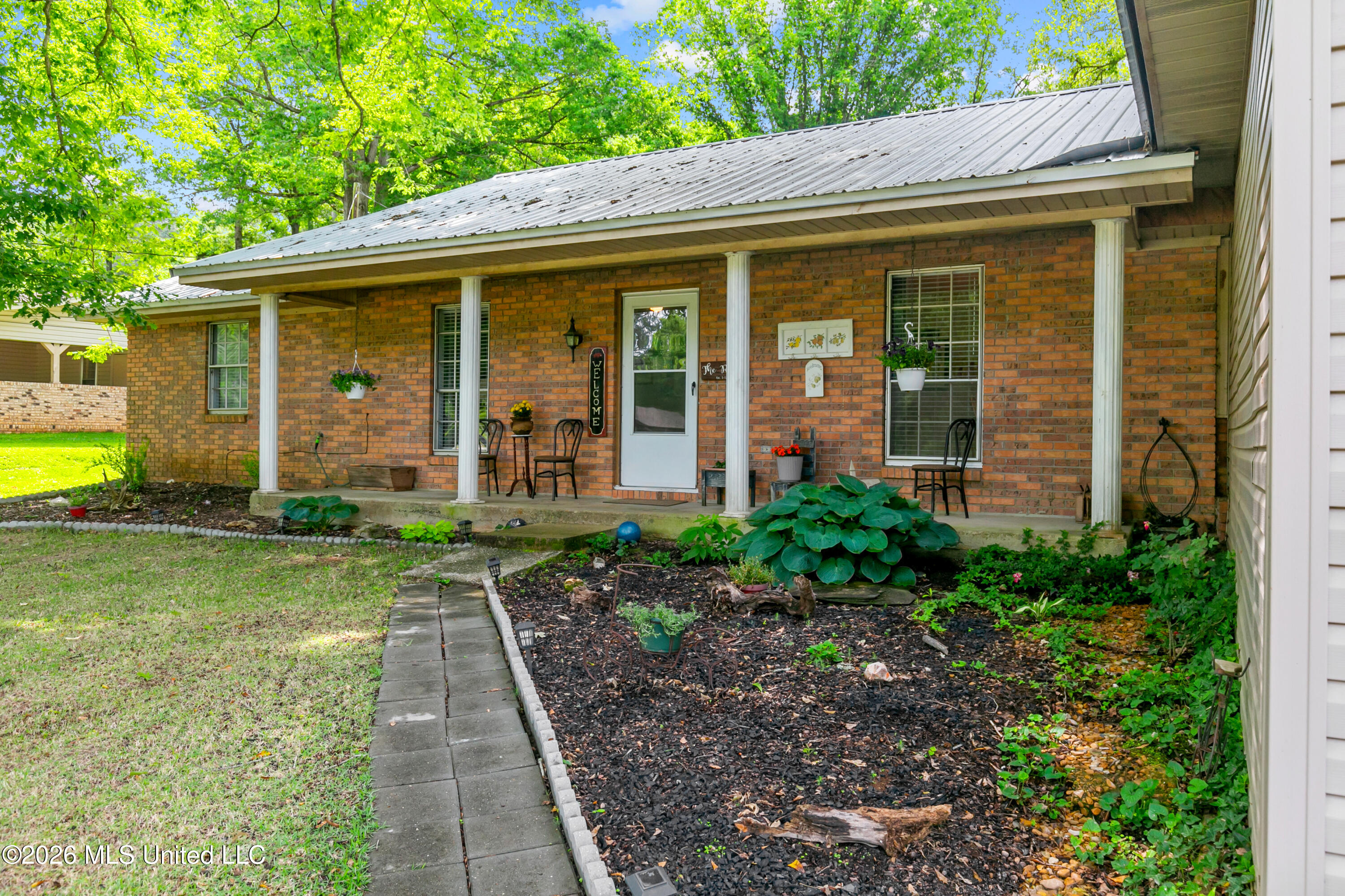 1118 Gunter Road Property Photo 4
