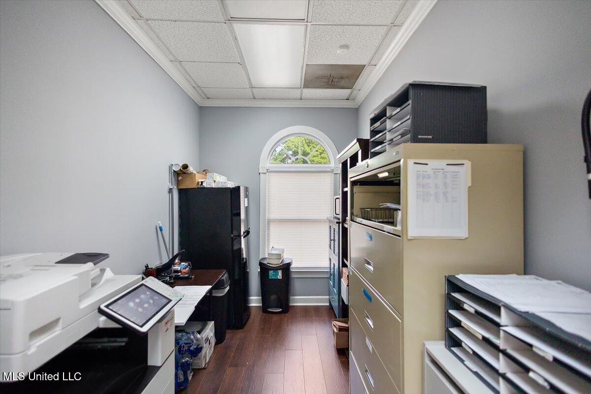 395 Edgewood Terrace Drive Drive Property Photo 11