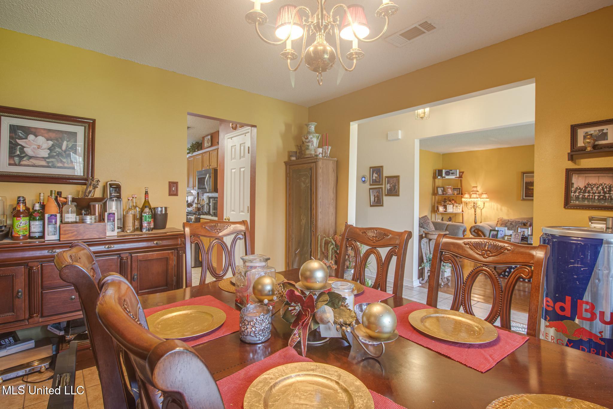 10608 Steeple Chase Drive Property Photo 3