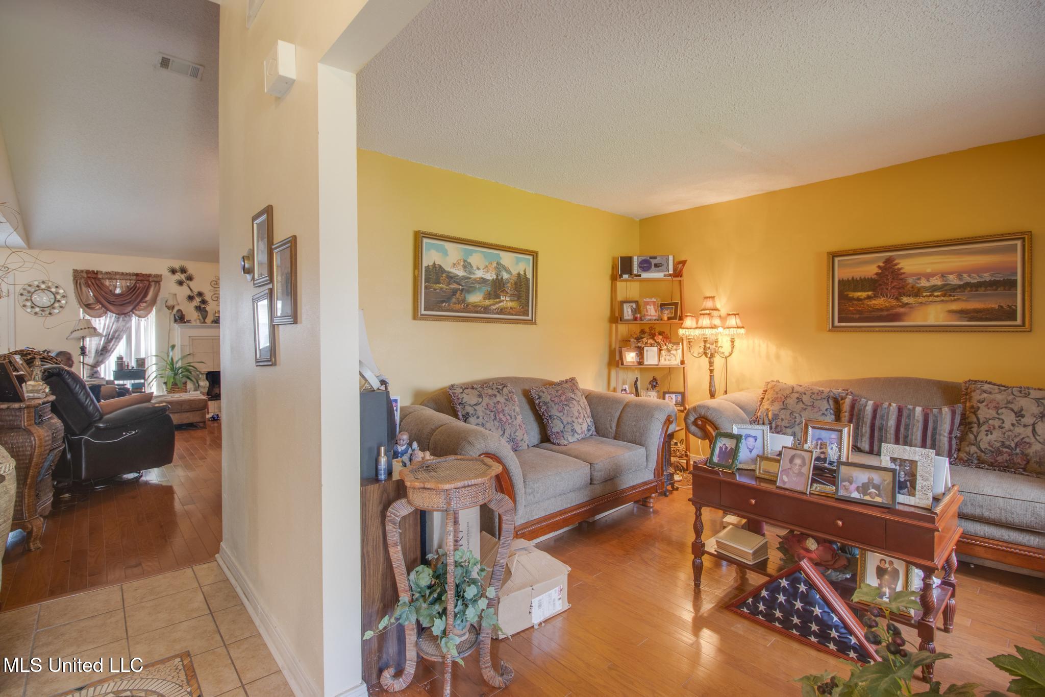 10608 Steeple Chase Drive Property Photo 5