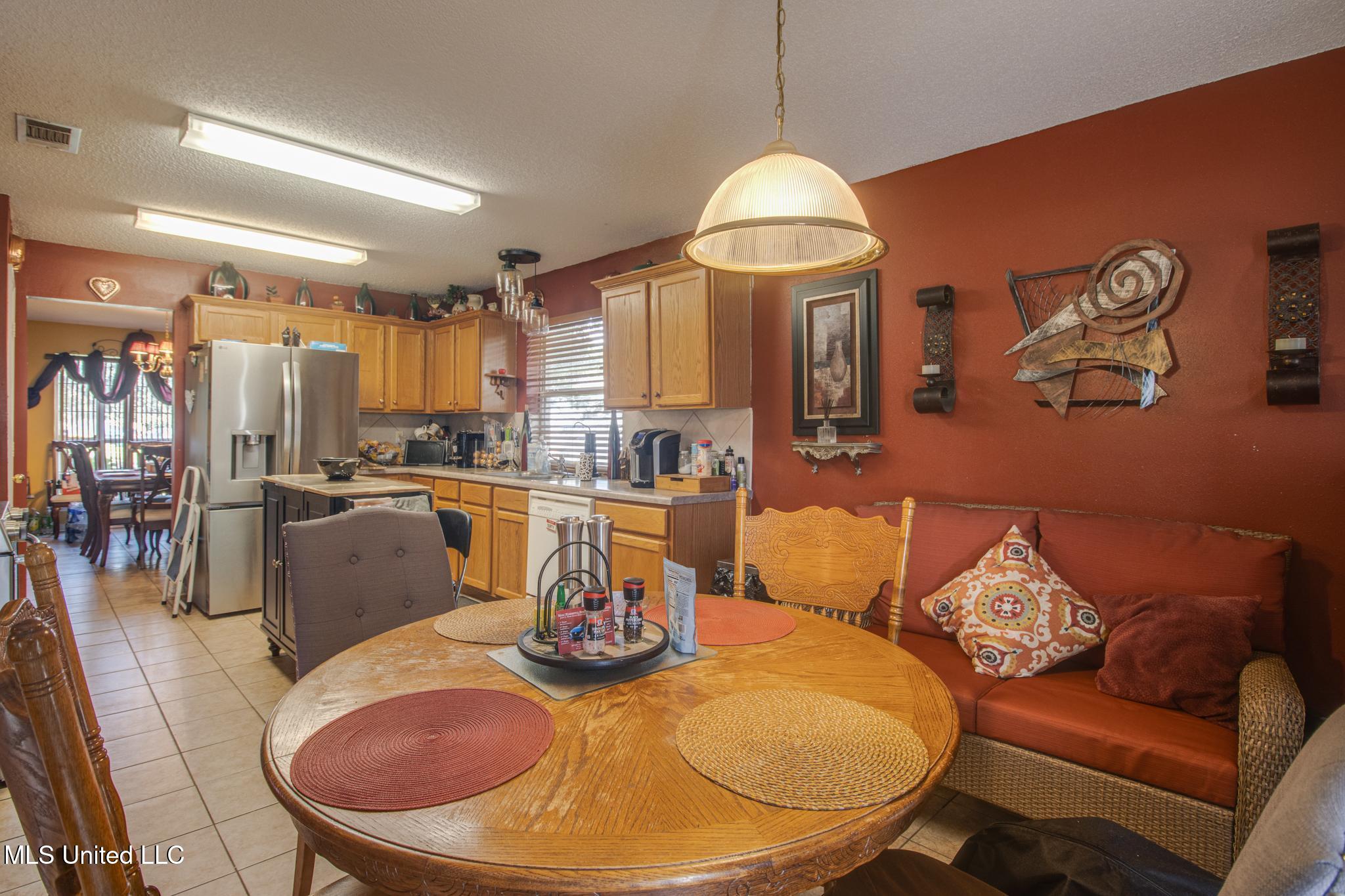 10608 Steeple Chase Drive Property Photo 11