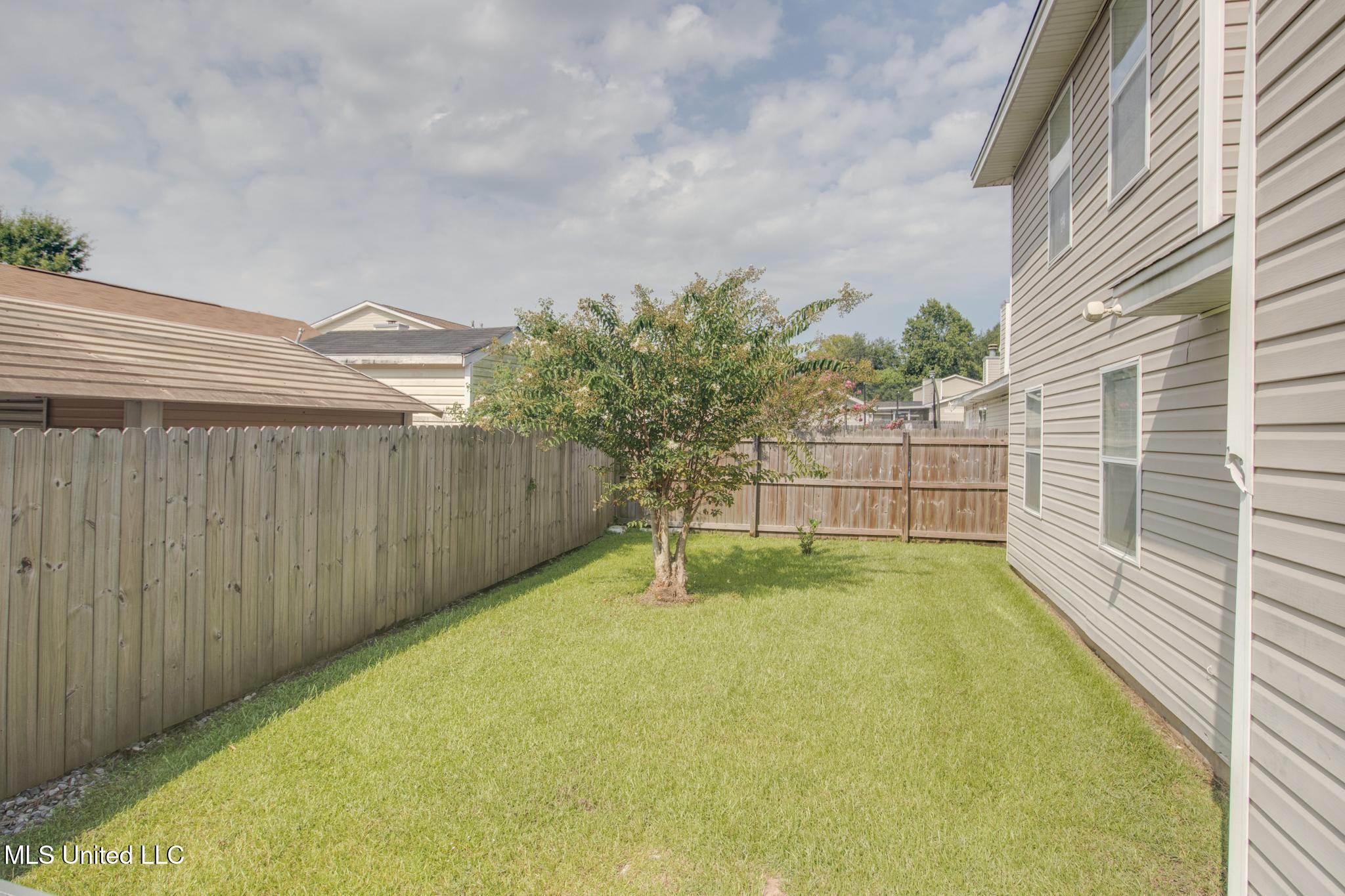 10608 Steeple Chase Drive Property Photo 23
