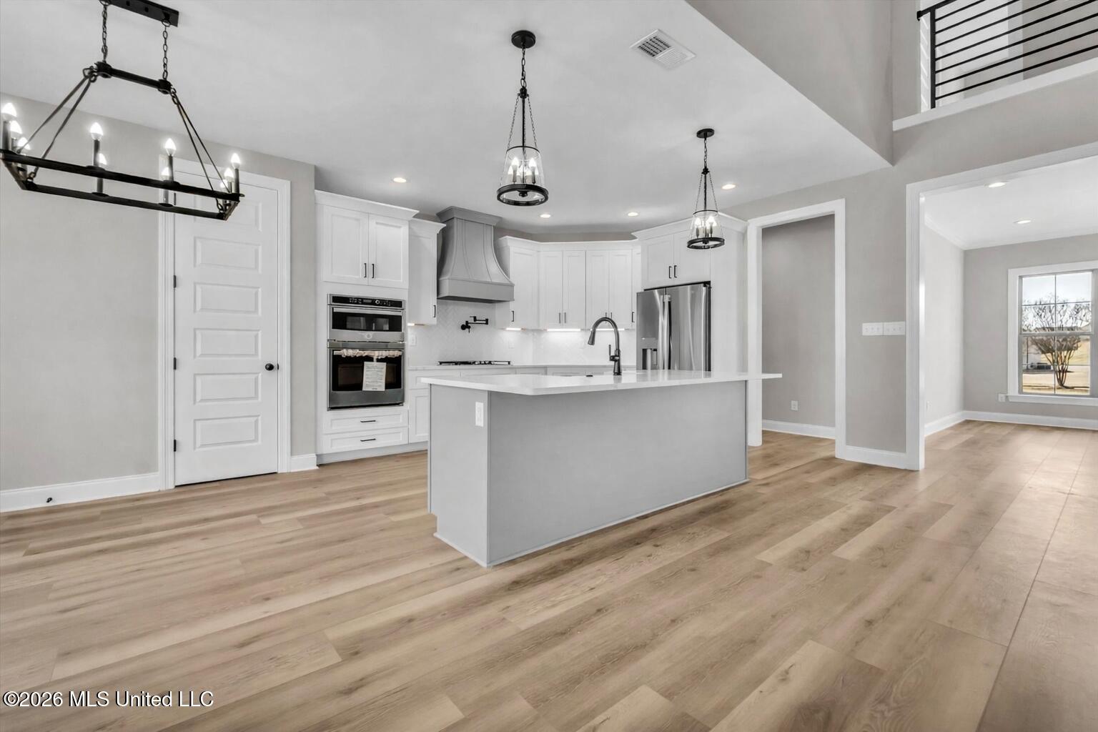 8593 Gwin Hollow Drive Property Photo 13