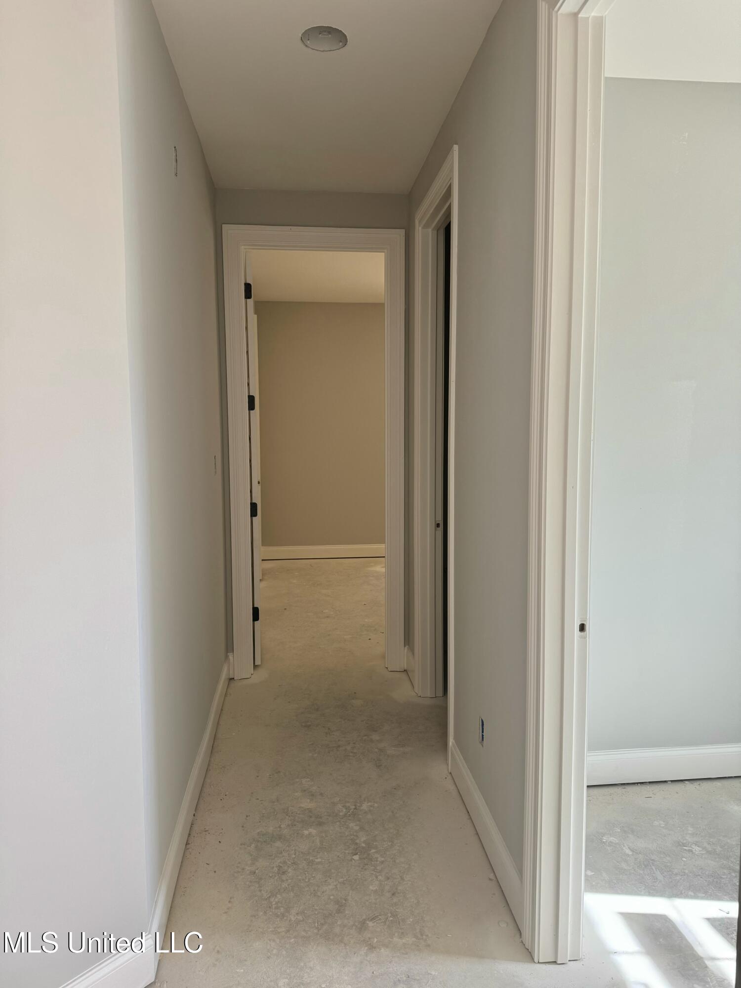 8593 Gwin Hollow Drive Property Photo 18