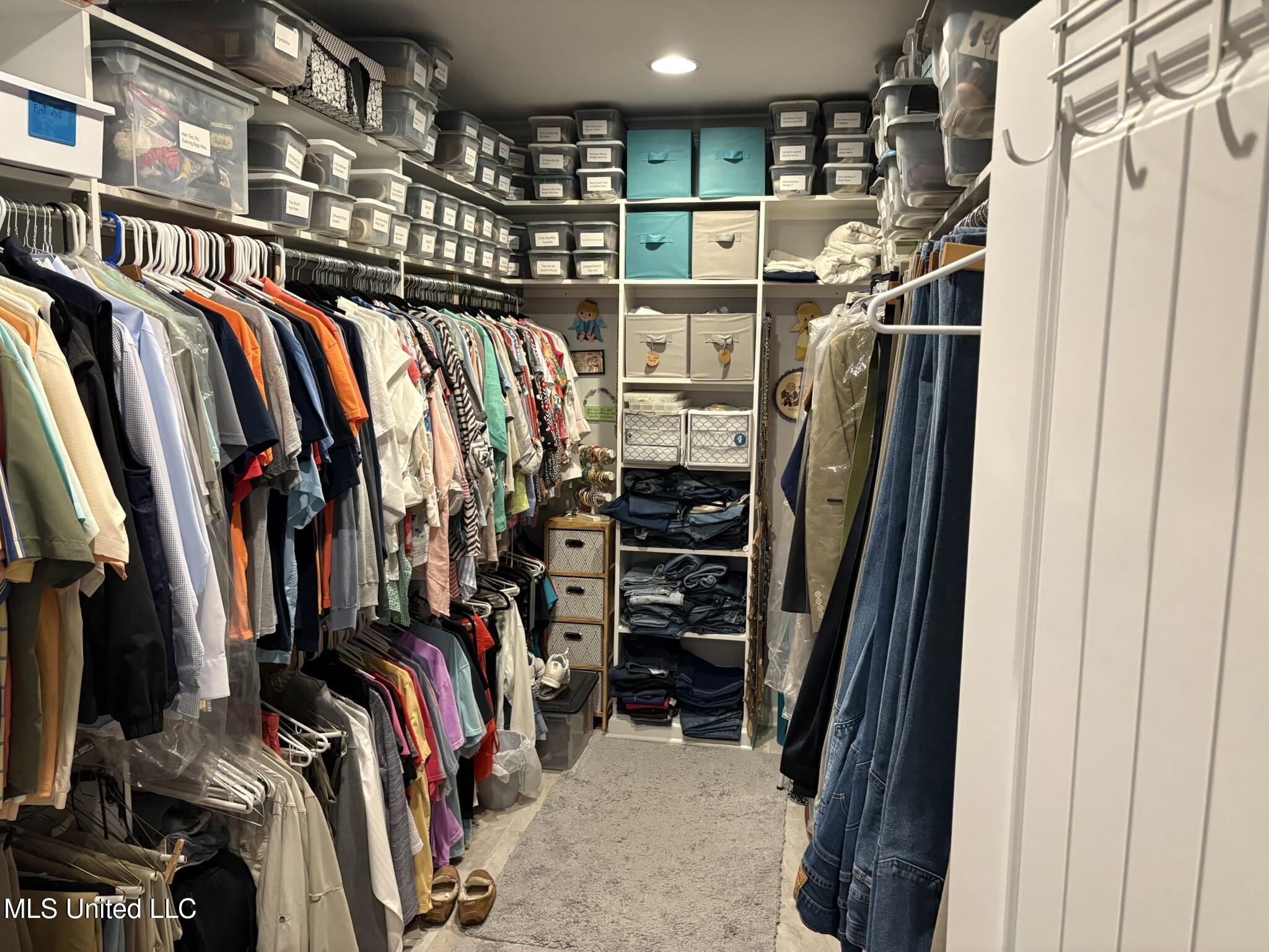 333 Paul White Road Property Photo 11